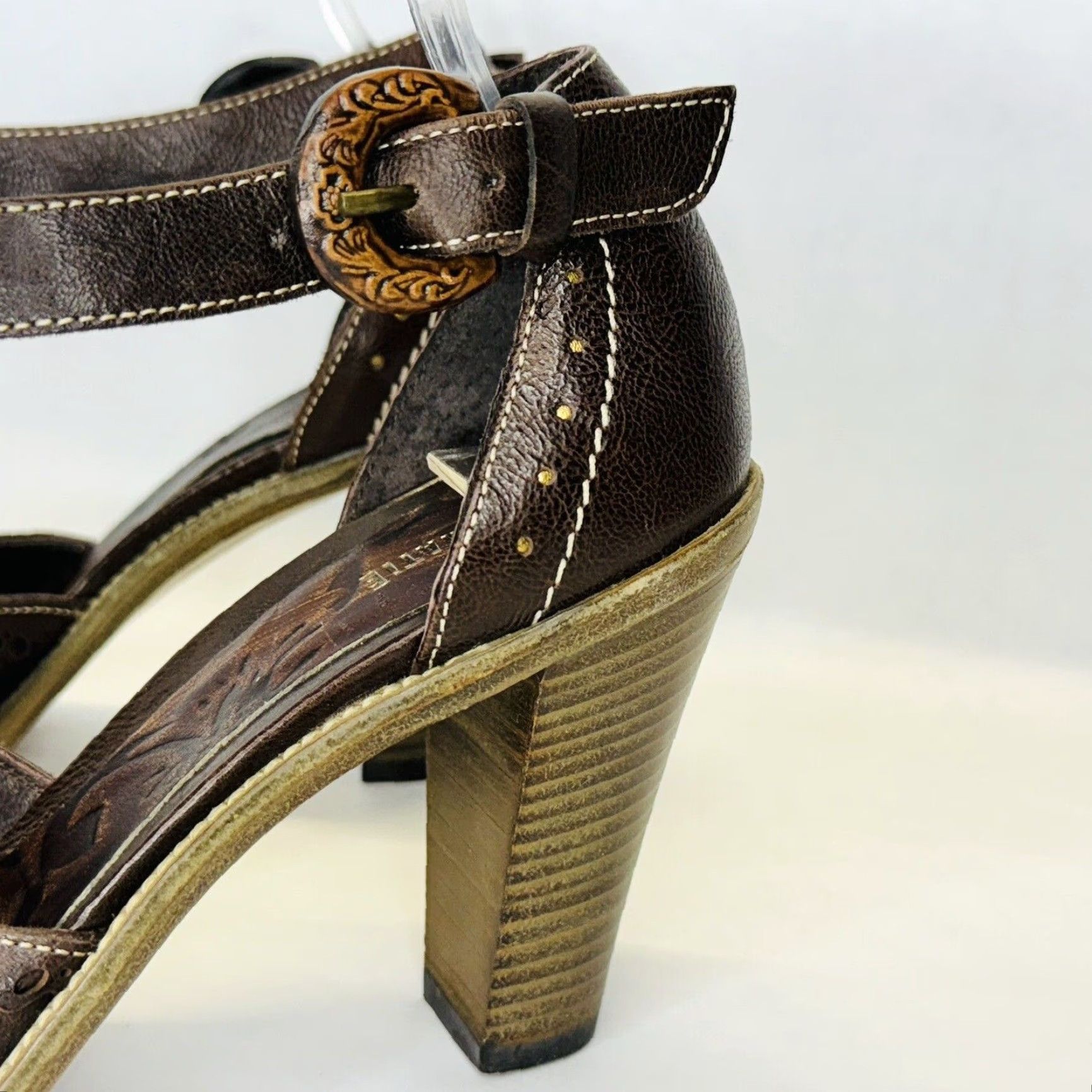 Vintage Vic Matie Ankle Strap Sandals Block Heel Size 36 Brown Leather Buckle Slingback Open Toe Women Size US 6 / IT 36 - 2 Thumbnail