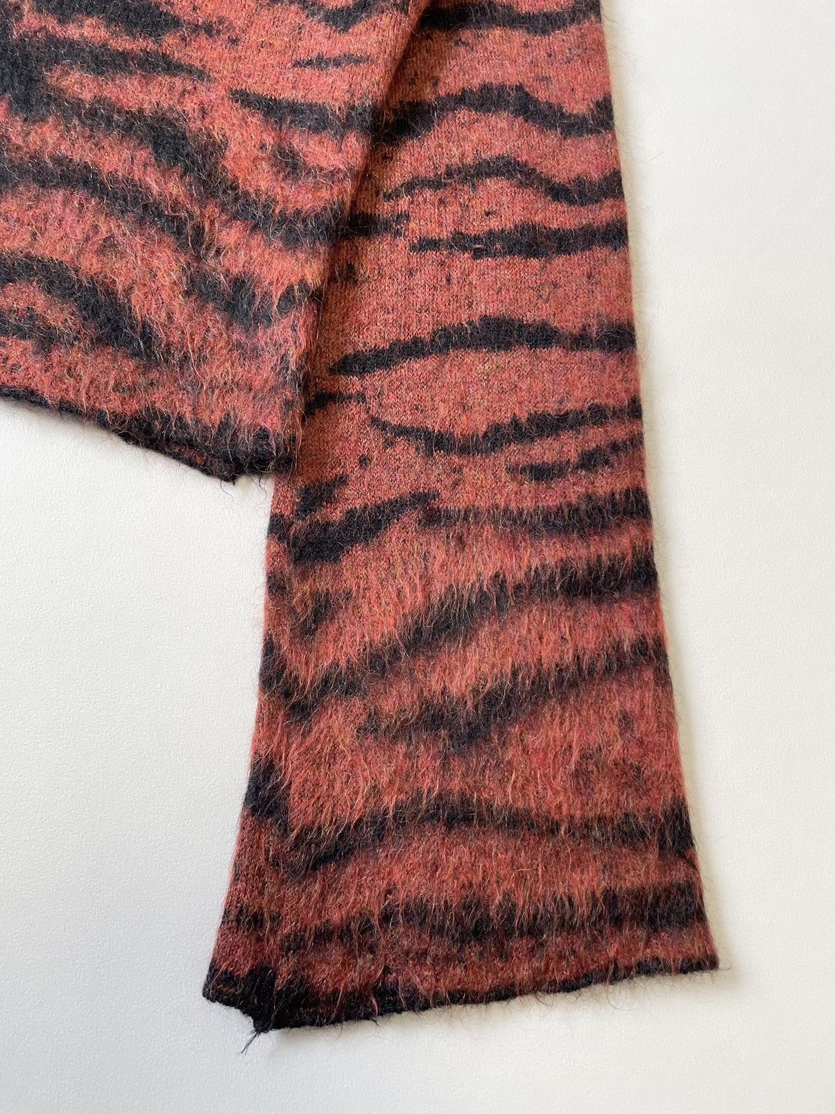 Maison Margiela A/W 05 ‘Tiger Stripe’ Mohair Sweater Size S / US 4 / IT 40 - 14 Thumbnail