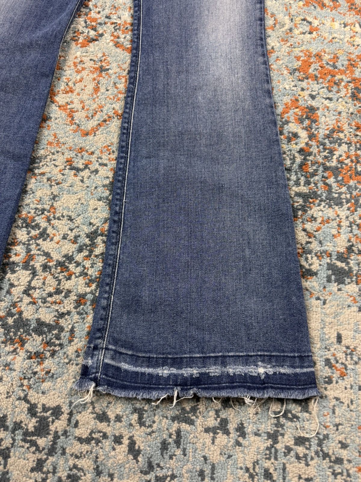 Zadig & Voltaire Vintage Y2K Zadig & Volaire flared denim slim fit hedi style Size US 27 - 10 Thumbnail