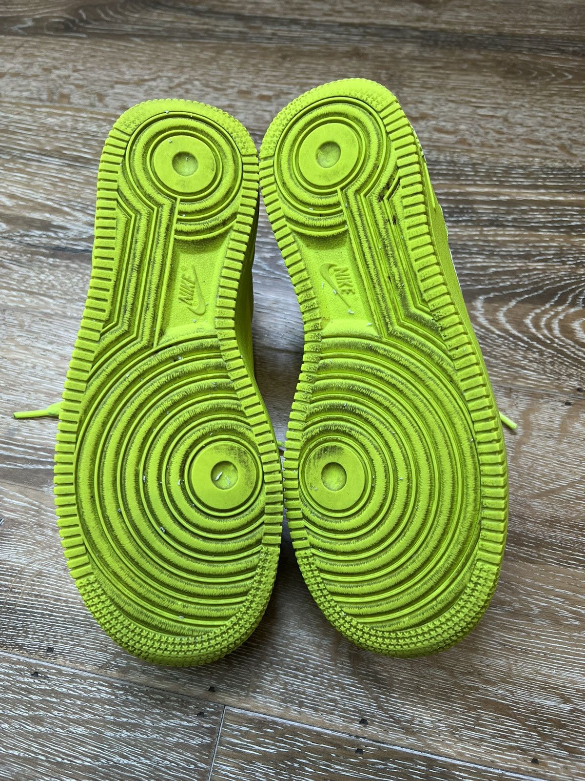 Nike Nike Air Force 1 LV8 Utility Volt (GS) Size US 6.5 / IT 36.5 - 7 Thumbnail