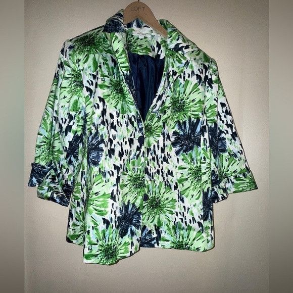 Other Dressbarn Woman Green & Navy Floral Blazer Jacket Size 14/16 Size XL / US 12-14 / IT 48-50 - 1 Thumbnail