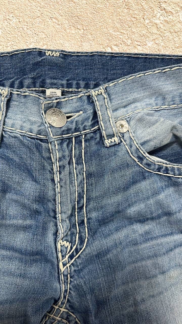 Japanese Brand True Religion pants Faded Crash denim thrashed distressed Size US 34 / EU 50 - 4 Thumbnail