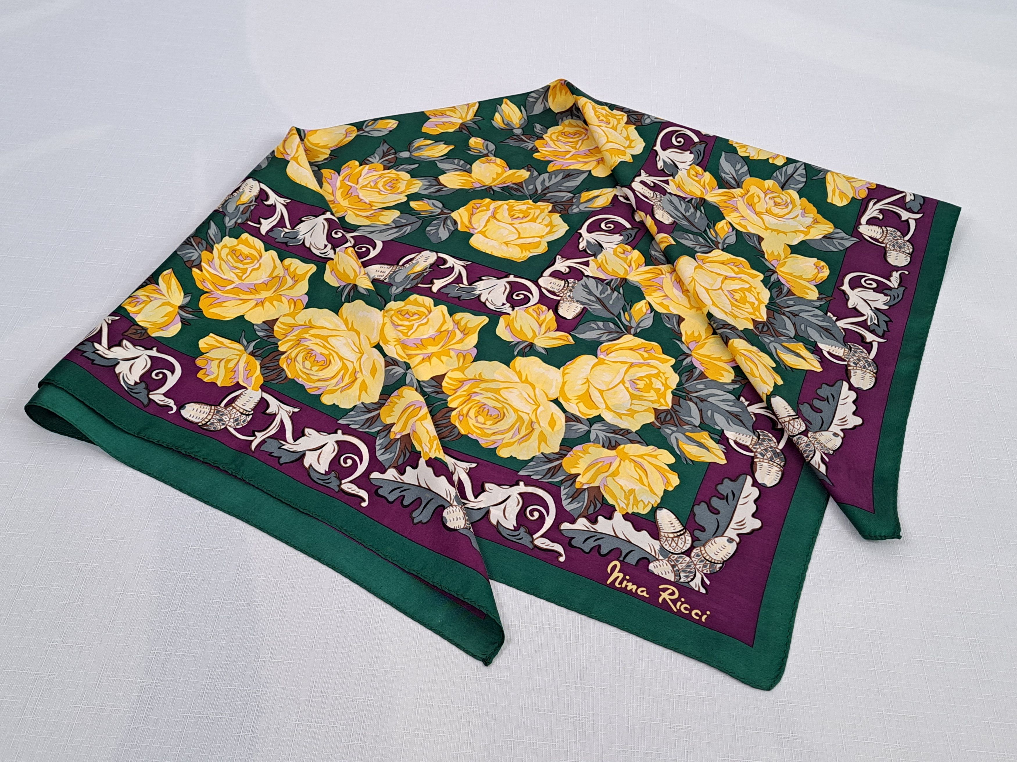 Nina Ricci × Vintage Vintage Nina Ricci silk flower scarf. Size ONE SIZE - 3 Thumbnail