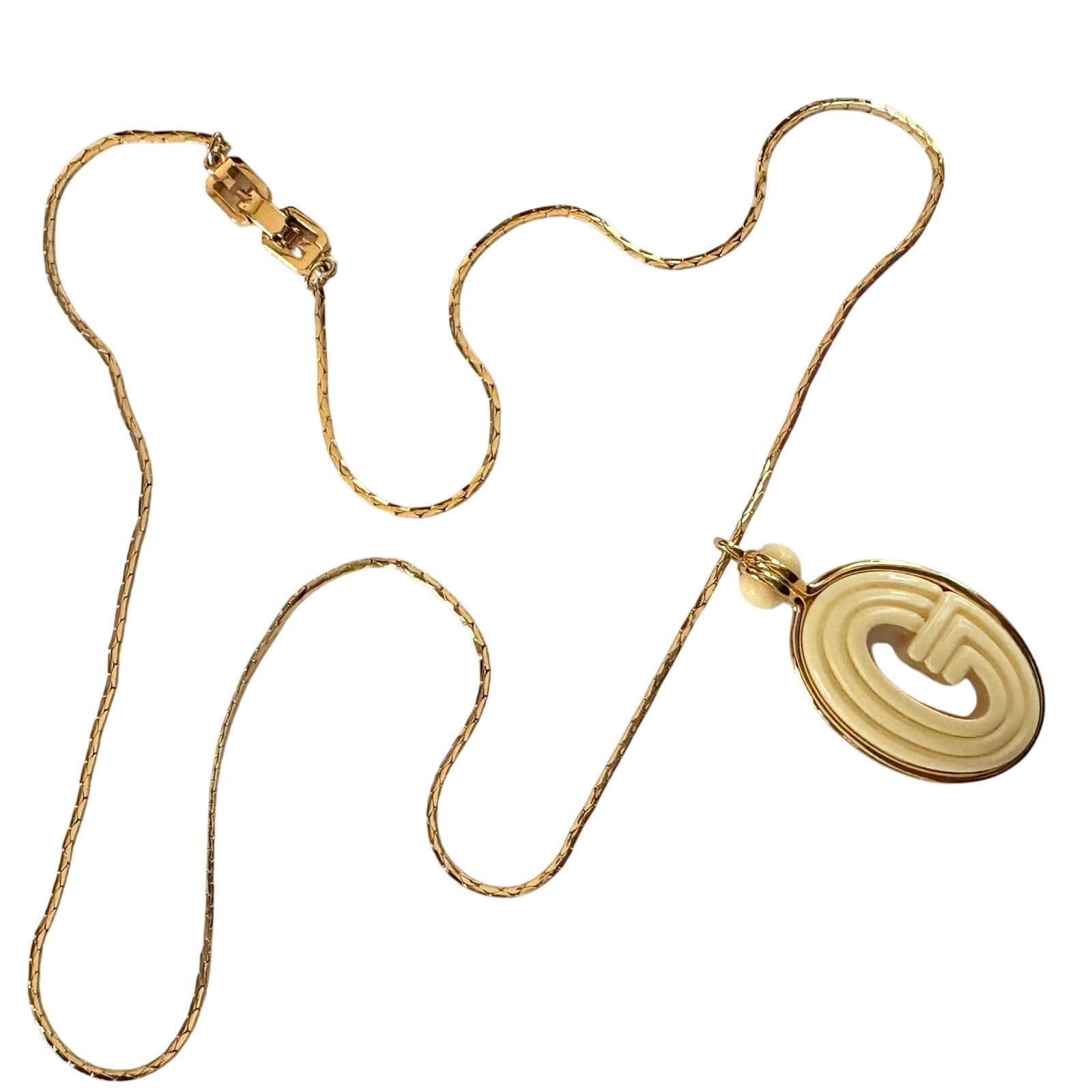 Givenchy Givenchy Vintage Resin G Pendant Necklace Size ONE SIZE - 6 Thumbnail