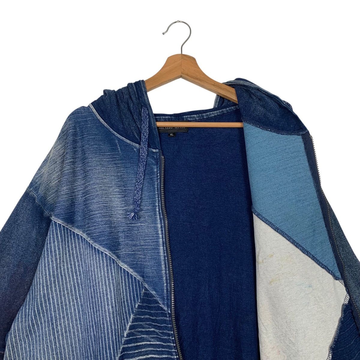 In The Attic IN THE ATTIC Jeans Short Sleeve Hoodie Jacket #2928-C132 Size US XXL / EU 58 / 5 - 12 Thumbnail