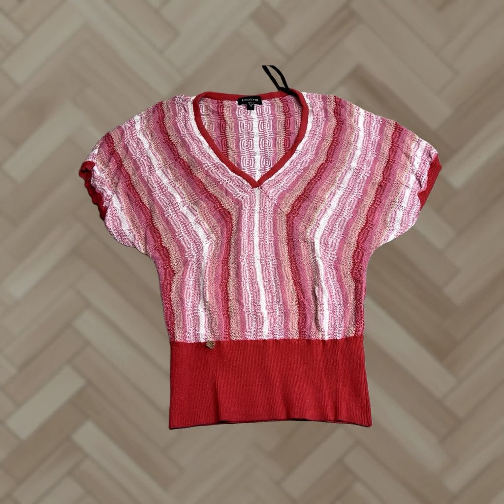 Bebe VINTAGE Bebe V-Neck Open Knit Top Short Sleeve XS Pink Metallic Sheer Size XS / US 0-2 / IT 36-38 - 1 Thumbnail
