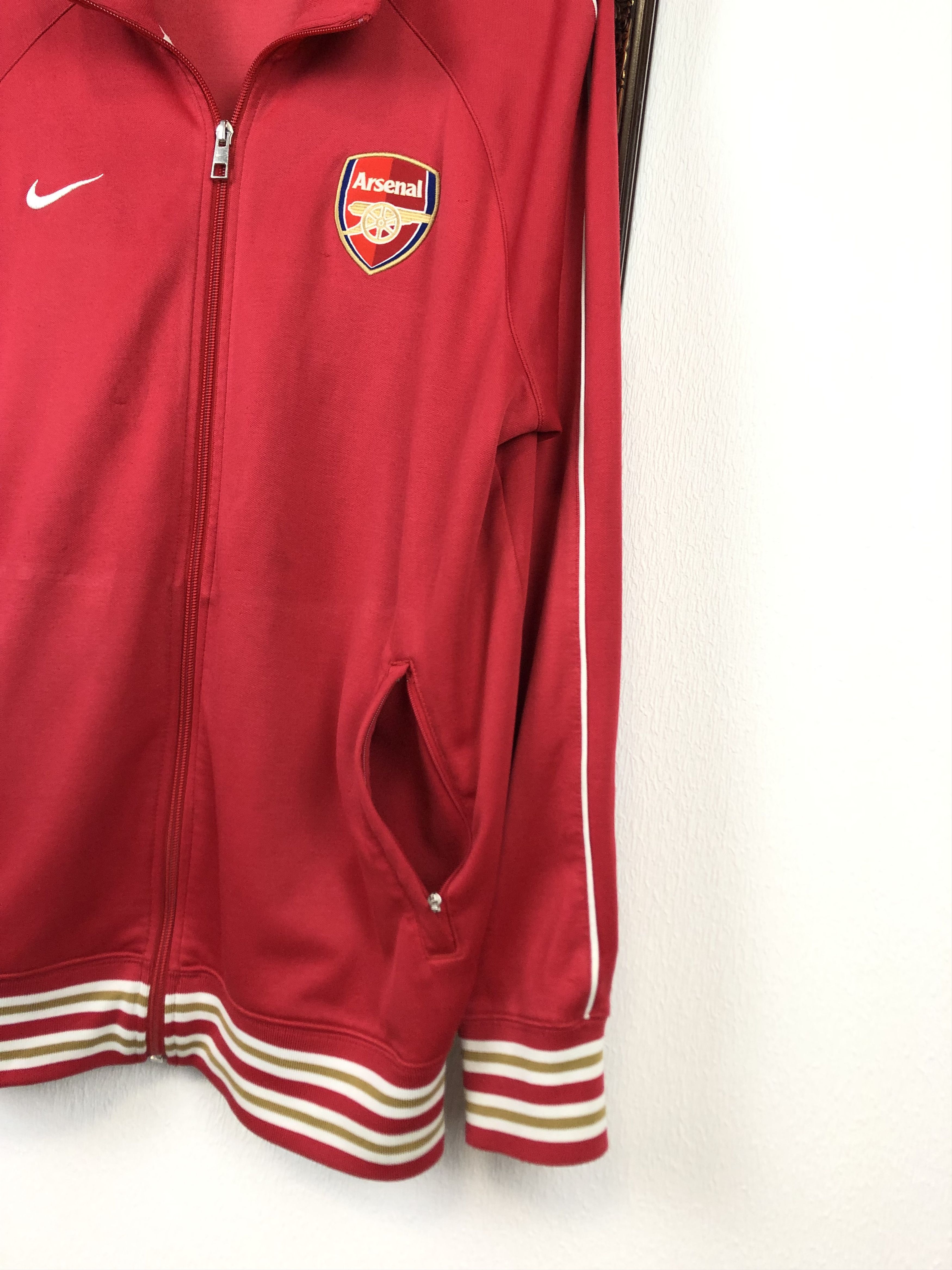 Nike Vintage Nike Arsenal Football Jacket Rare Soccer Gunners Size US L / EU 52-54 / 3 - 8 Thumbnail