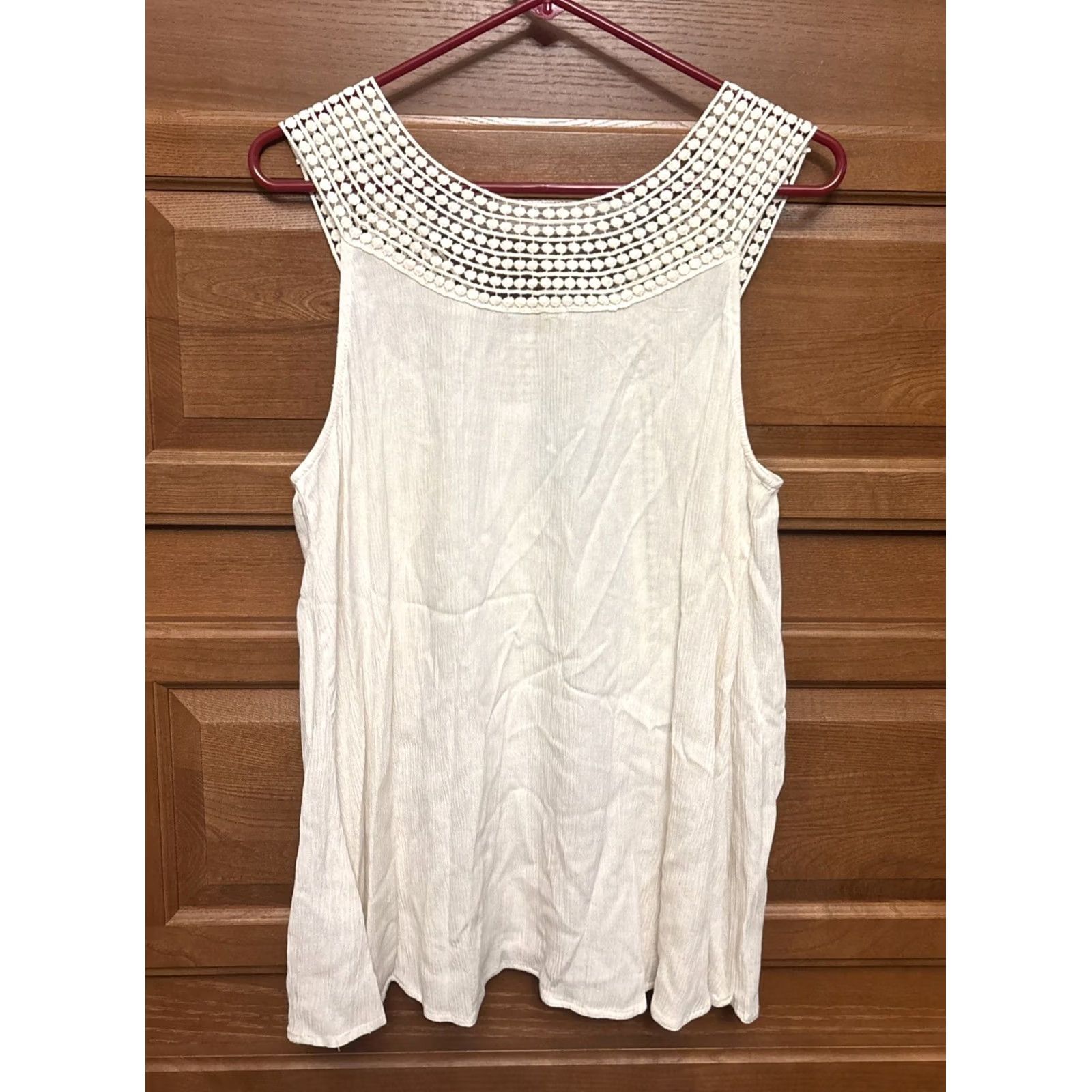Vintage Maurices Tank Top Women's Ivory Sleeveless Round Neck Lightweight Embroidered L Regular Shirt Shirt Size L / US 10 / IT 46 - 2 Thumbnail