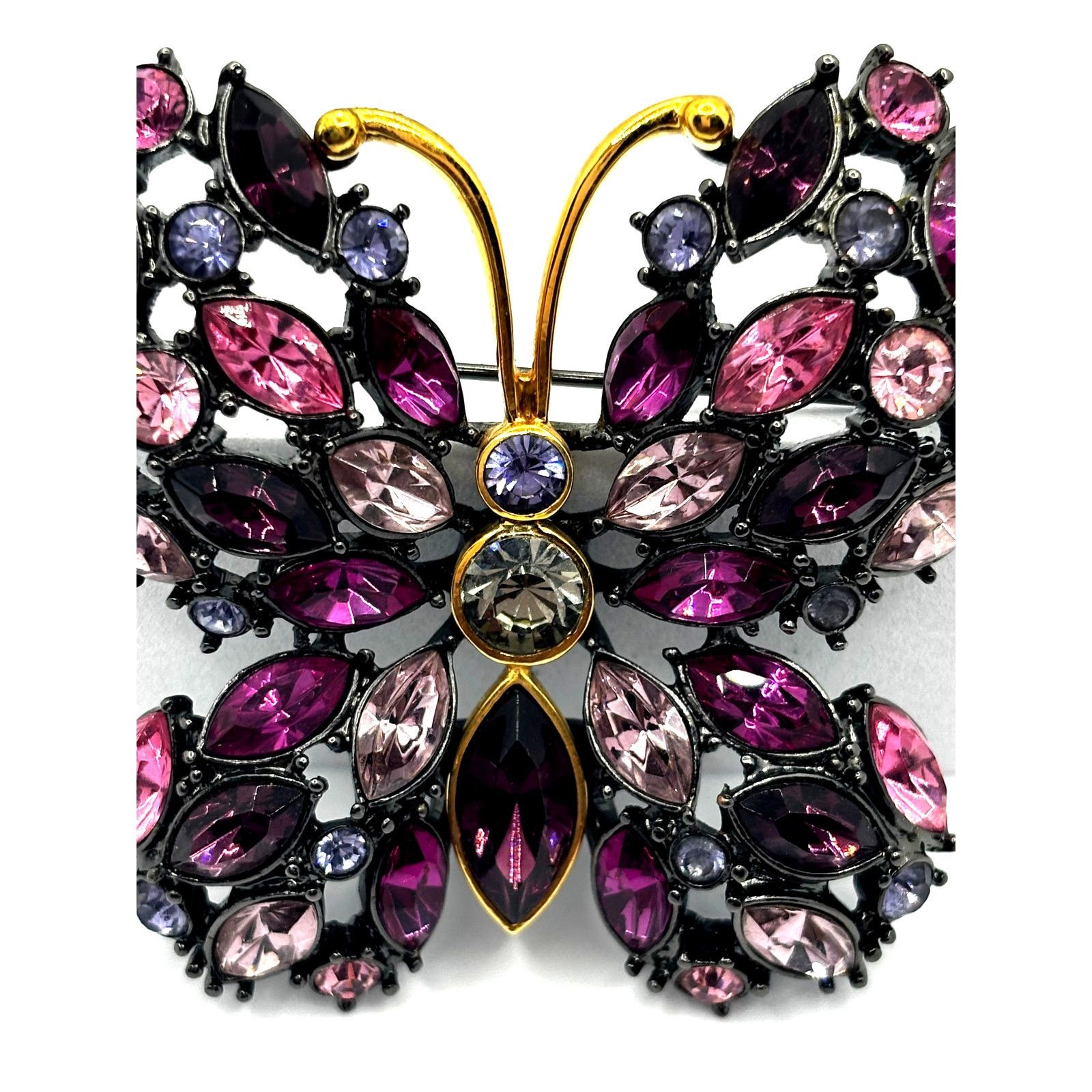 Other JOAN RIVERS Vintage Large Swarovski Crystal Butterfly Pin Size ONE SIZE - 2 Thumbnail