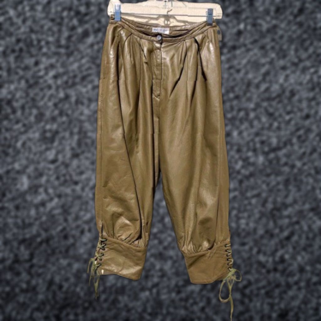 VINTAGE Fenn Wright Manson Leather Harem Pant Capri Pants XS 70s 24.5” Waist Leather Pleated Pockets Lace-up Zipper 100% Front Pockets Mens Womens?