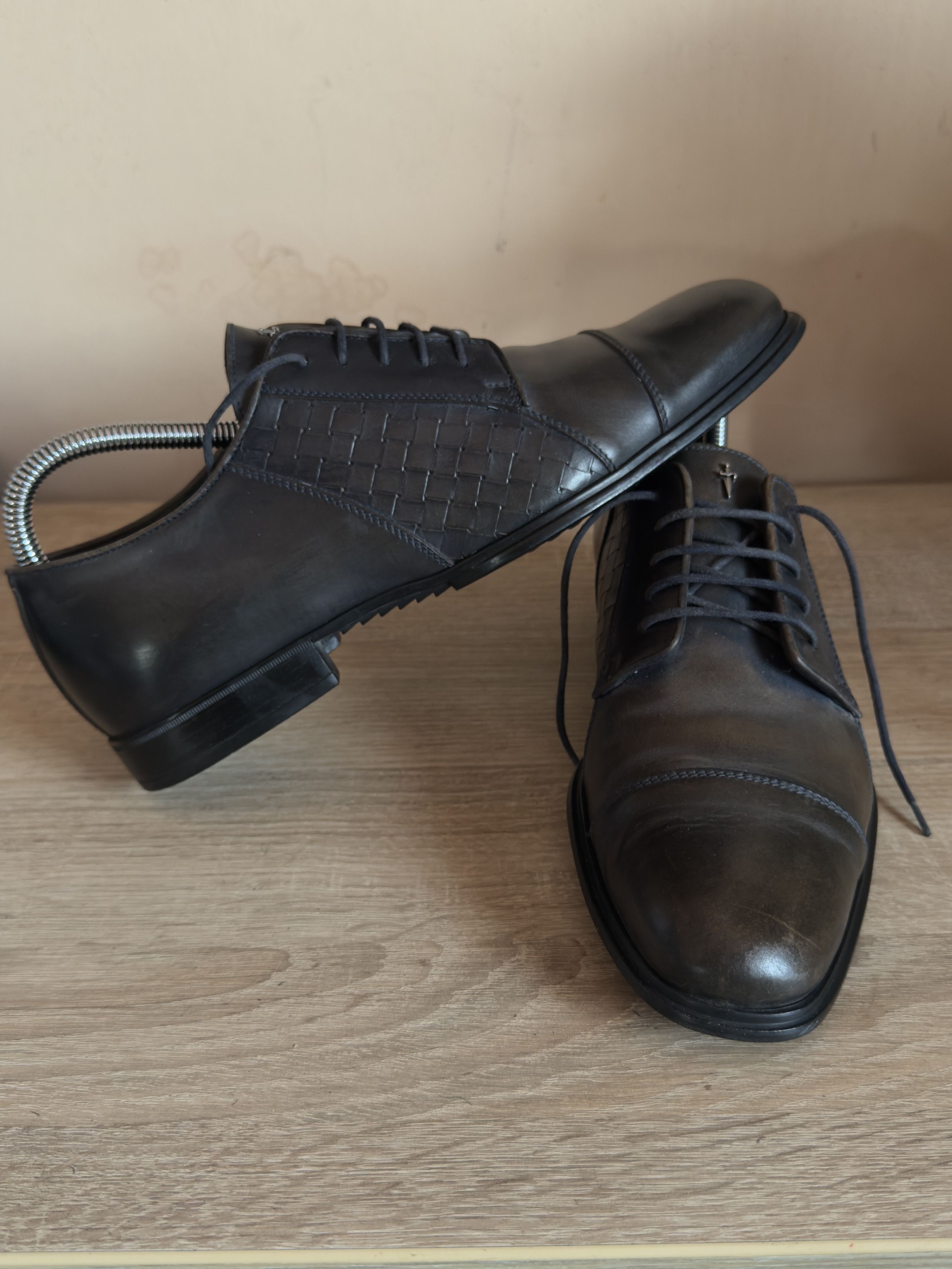 Paciotti Cesare paciotti derby leather shoes fit 40/41 EU 7 / 7.5 US Size US 7 / EU 40 - 1 Thumbnail