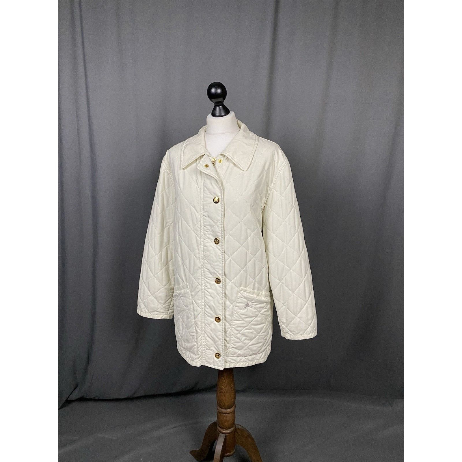 Burberry Burberry Nova Check Vintage Women's White Beige Quilted Jack Size XS / US 0-2 / IT 36-38 - 6 Thumbnail