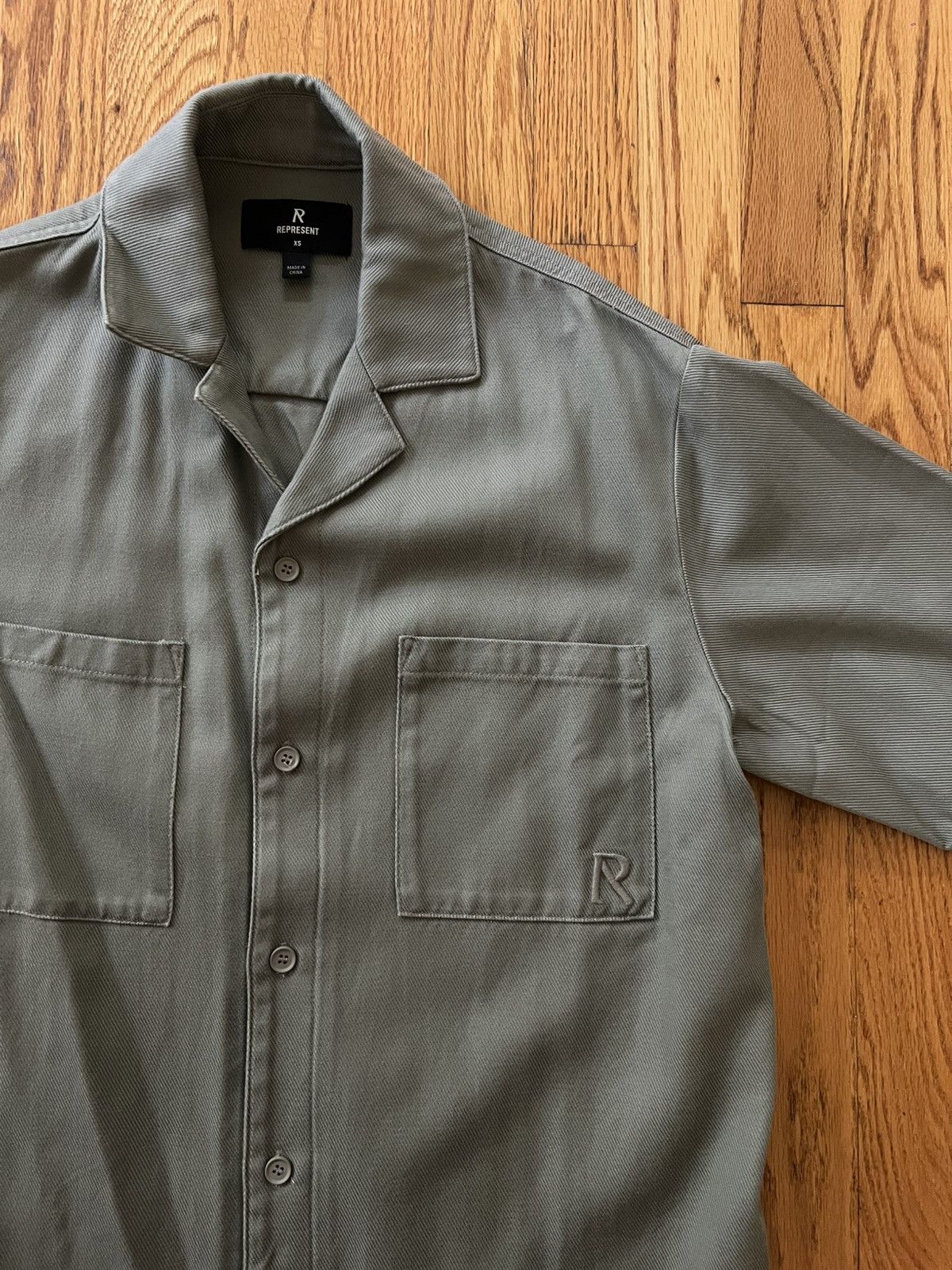 Represent Clo. Brand New XS Represent Clo Yacht Camp Collar Shirt Khaki Size US XS / EU 42 / 0 - 4 Thumbnail