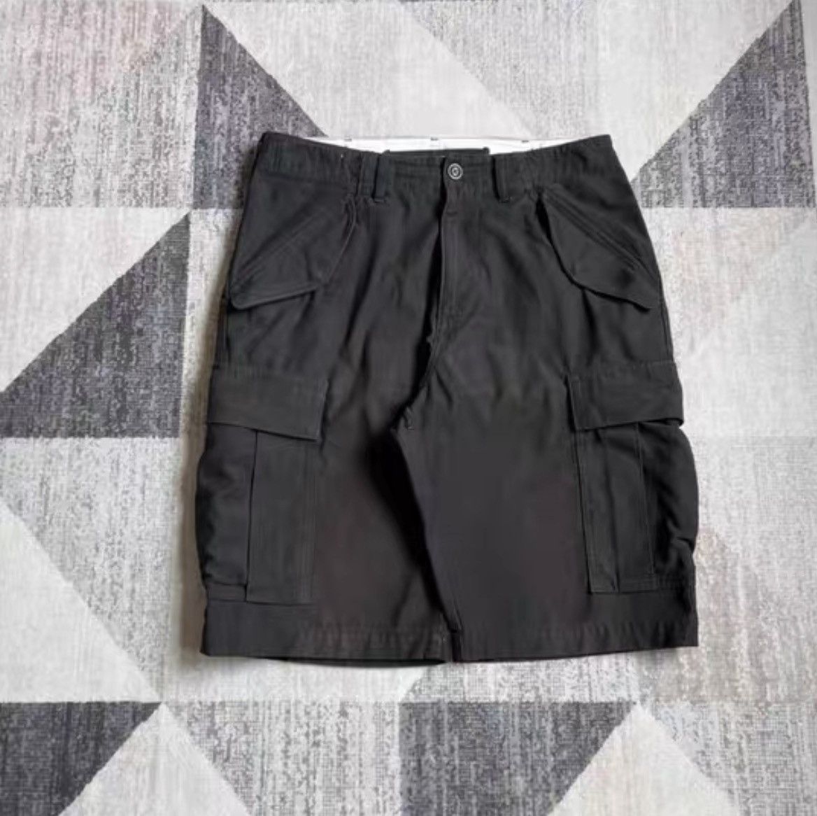 Descendant DESCENDANT 17SS D-65 Large Pocket Military Shorts J40 Size US 34 / EU 50 - 1 Thumbnail