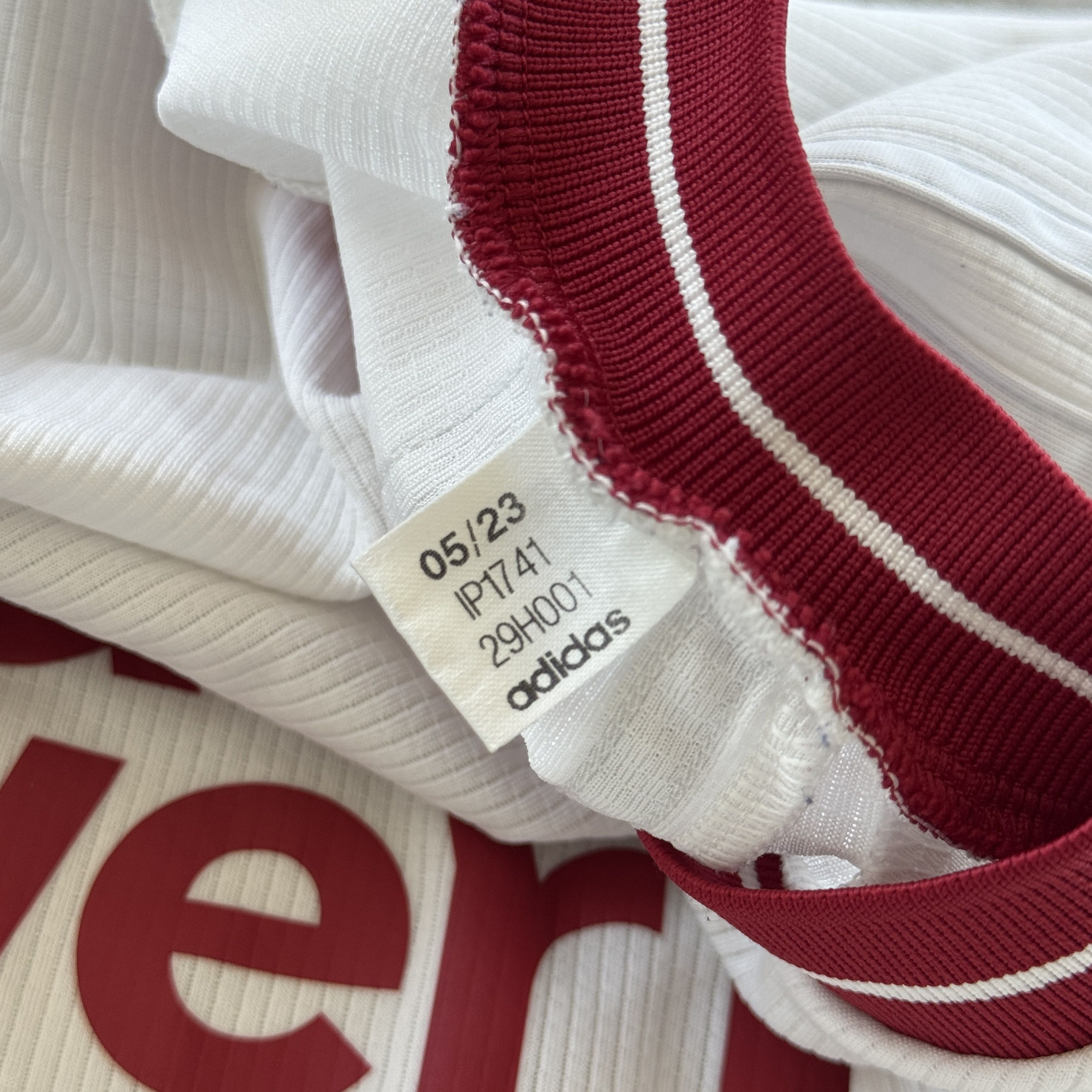 Adidas Adidas Manchester United 23/24 Away Jersey Garnacho 17 S Size US S / EU 44-46 / 1 - 12 Thumbnail