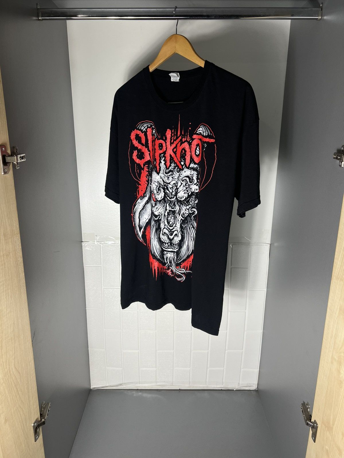 Band Tees VINTAGE SLIPKNOT GOAT WORLD TOUR ROCK T-SHIRT METAL Y2K 90s Size US XXL / EU 58 / 5 - 2 Thumbnail