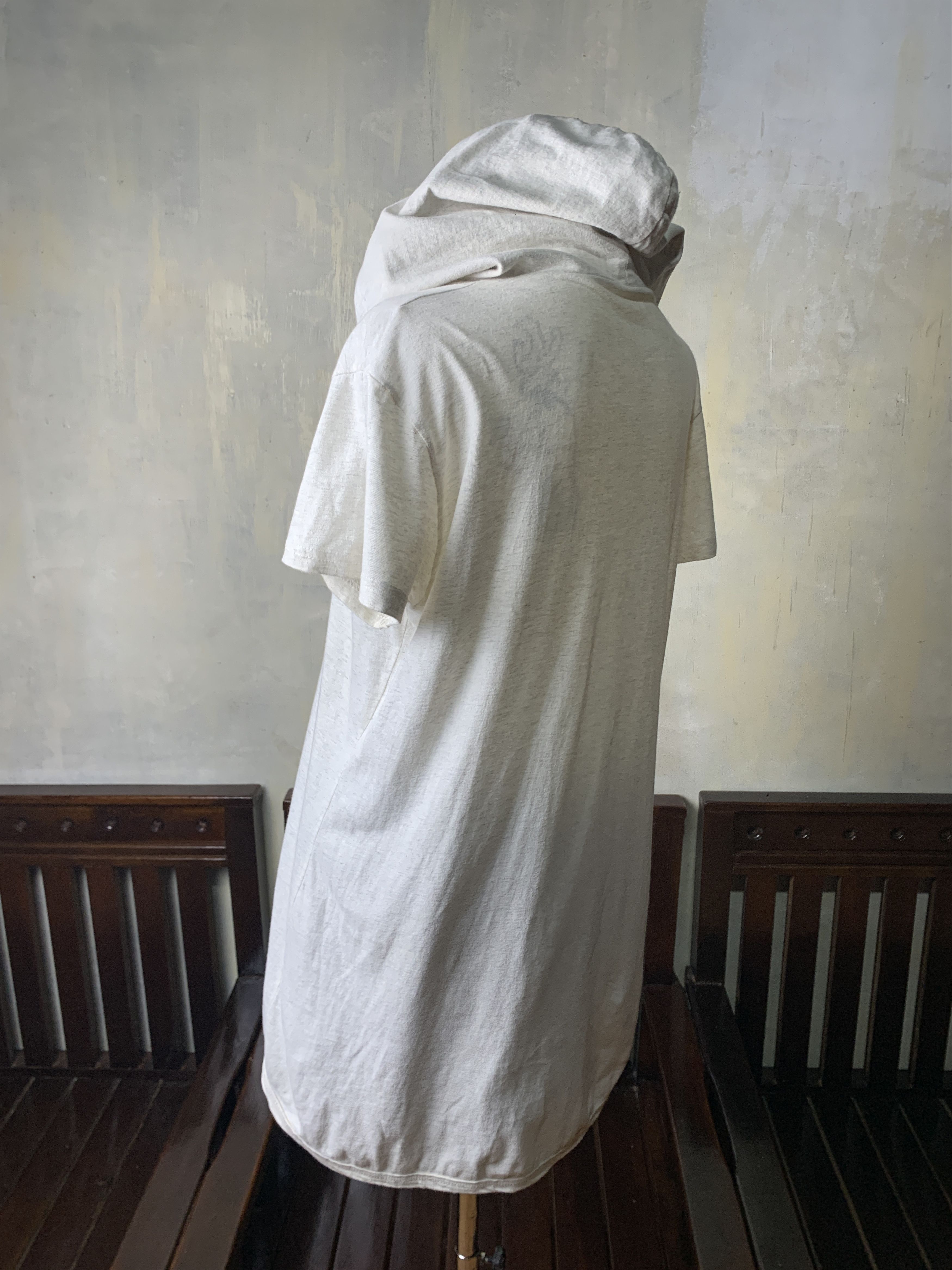 Japanese Brand Yoshimoto Nara Art Off White Hooded Tee (M) Size M / US 6-8 / IT 42-44 - 3 Thumbnail
