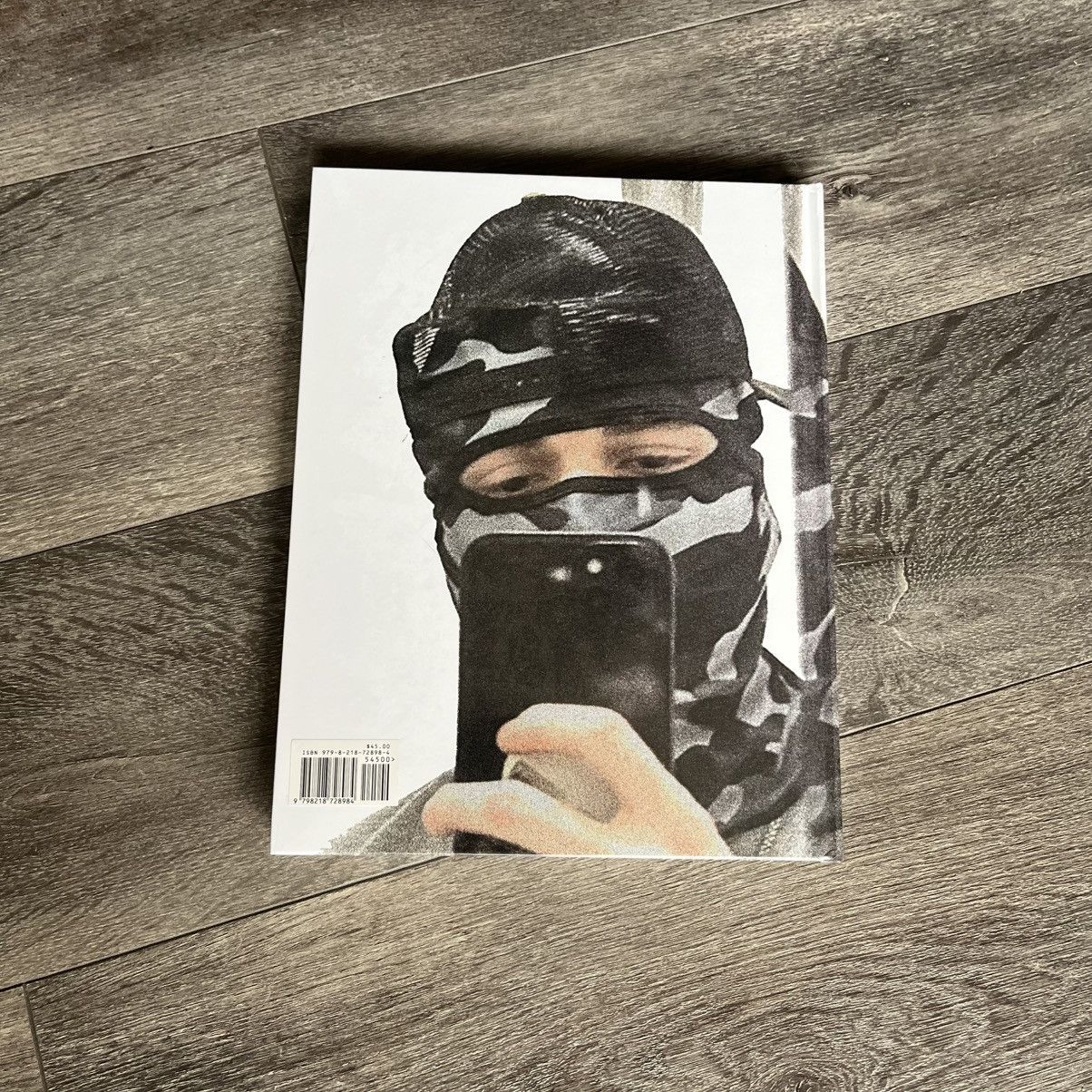 Drain Gang × Sad Boys Snow Strippers Love Never Fades Stage Visuals 2025 Book Rare Size ONE SIZE - 2 Thumbnail