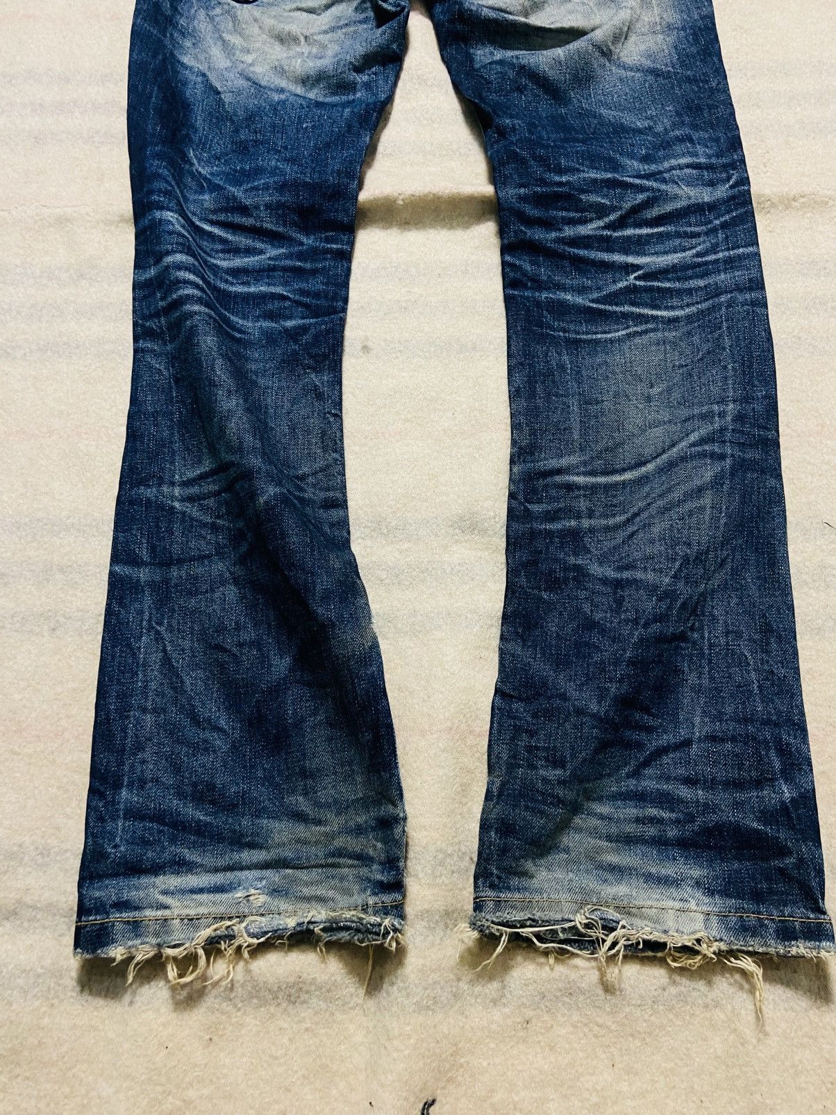 Japanese Brand Lolita Distressed Jeans Size 31" - 12 Thumbnail