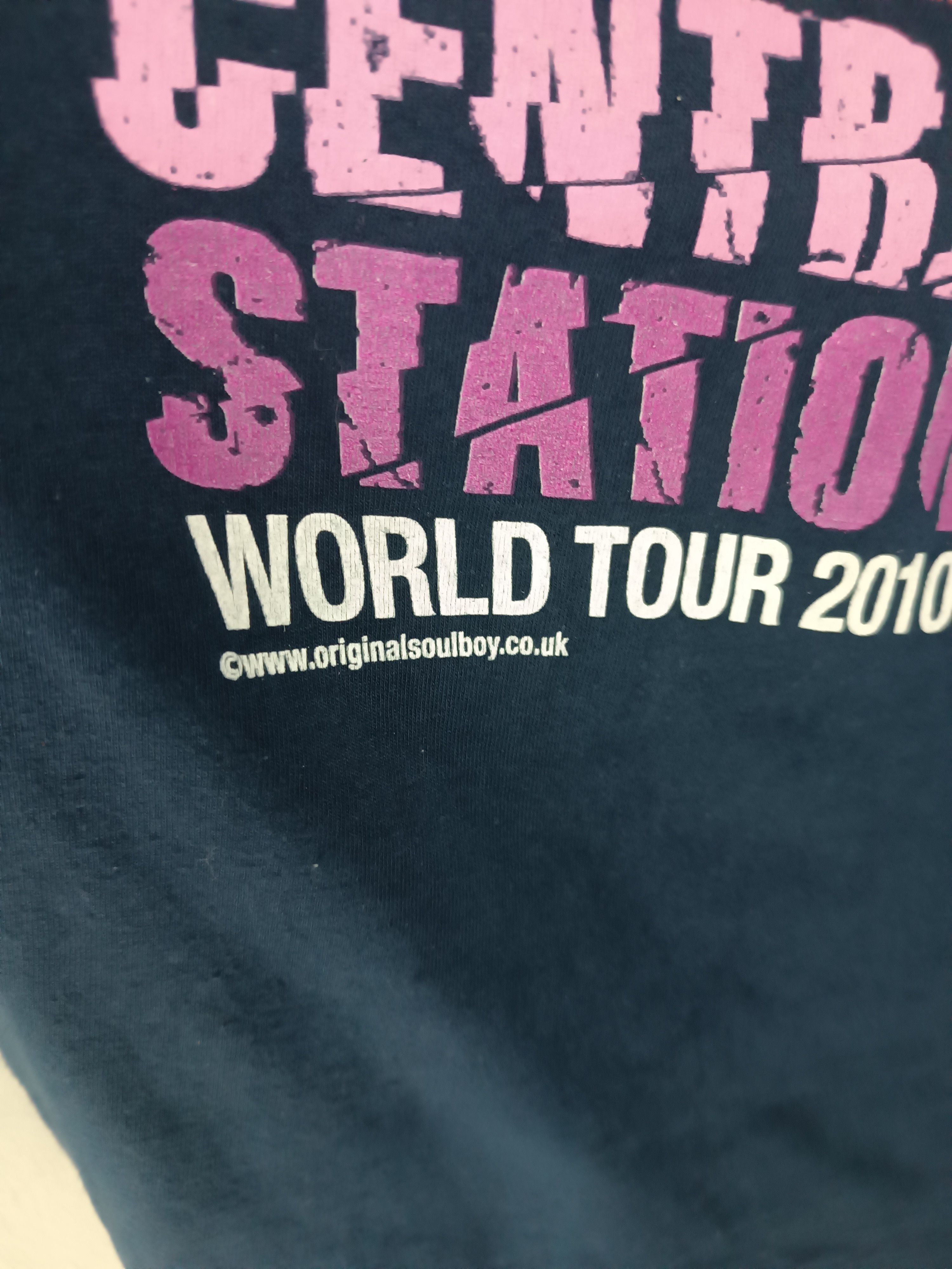 Band Tees VINTAGE 2010 LARRY GRAHAM WORLD TOUR SOUL FUNK aretha prince Size US M / EU 48-50 / 2 - 12 Thumbnail