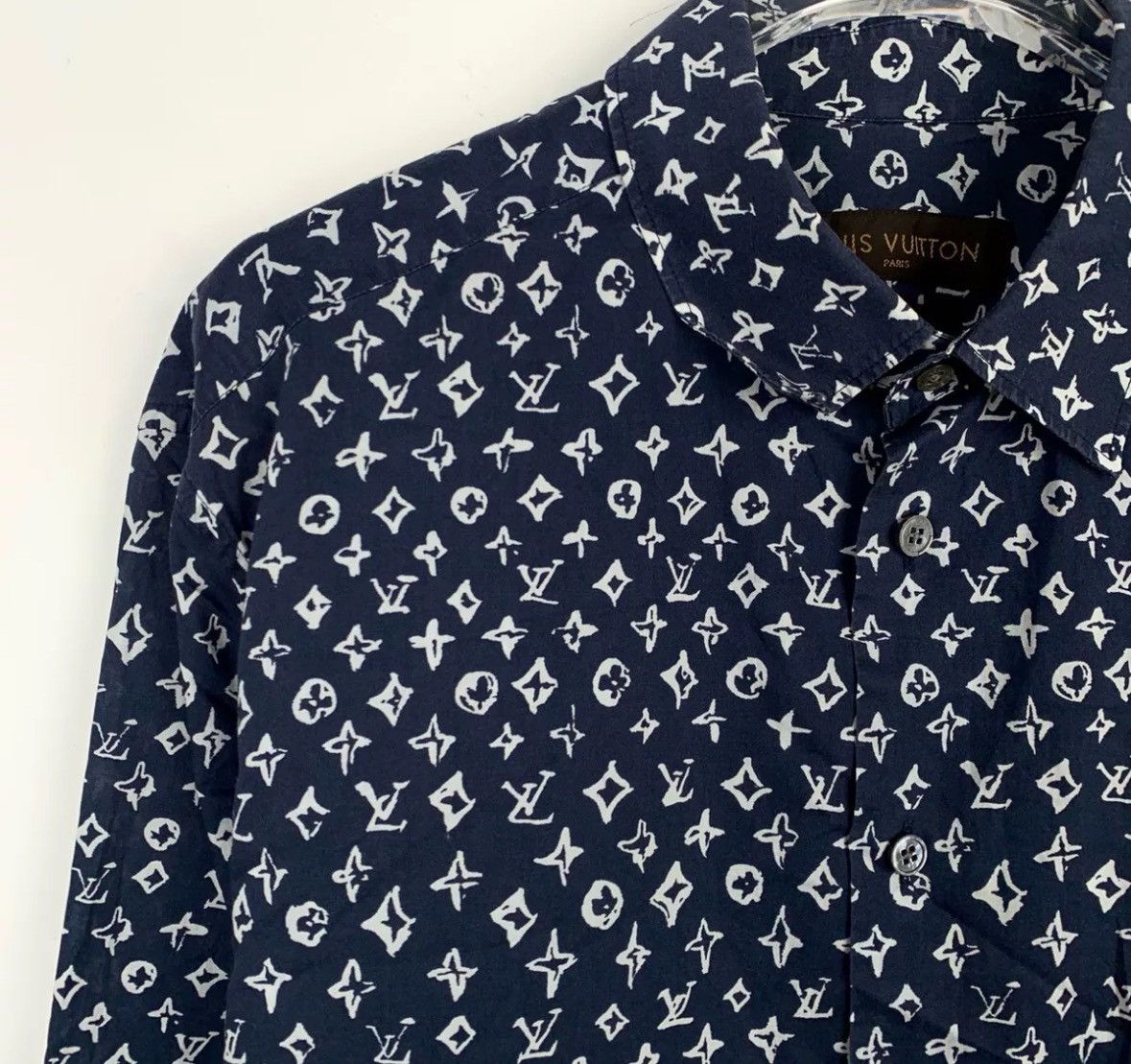 Louis Vuitton Louis Vuitton LV logo with floral cotton long sleeved shirt Size US M / EU 48-50 / 2 - 3 Thumbnail