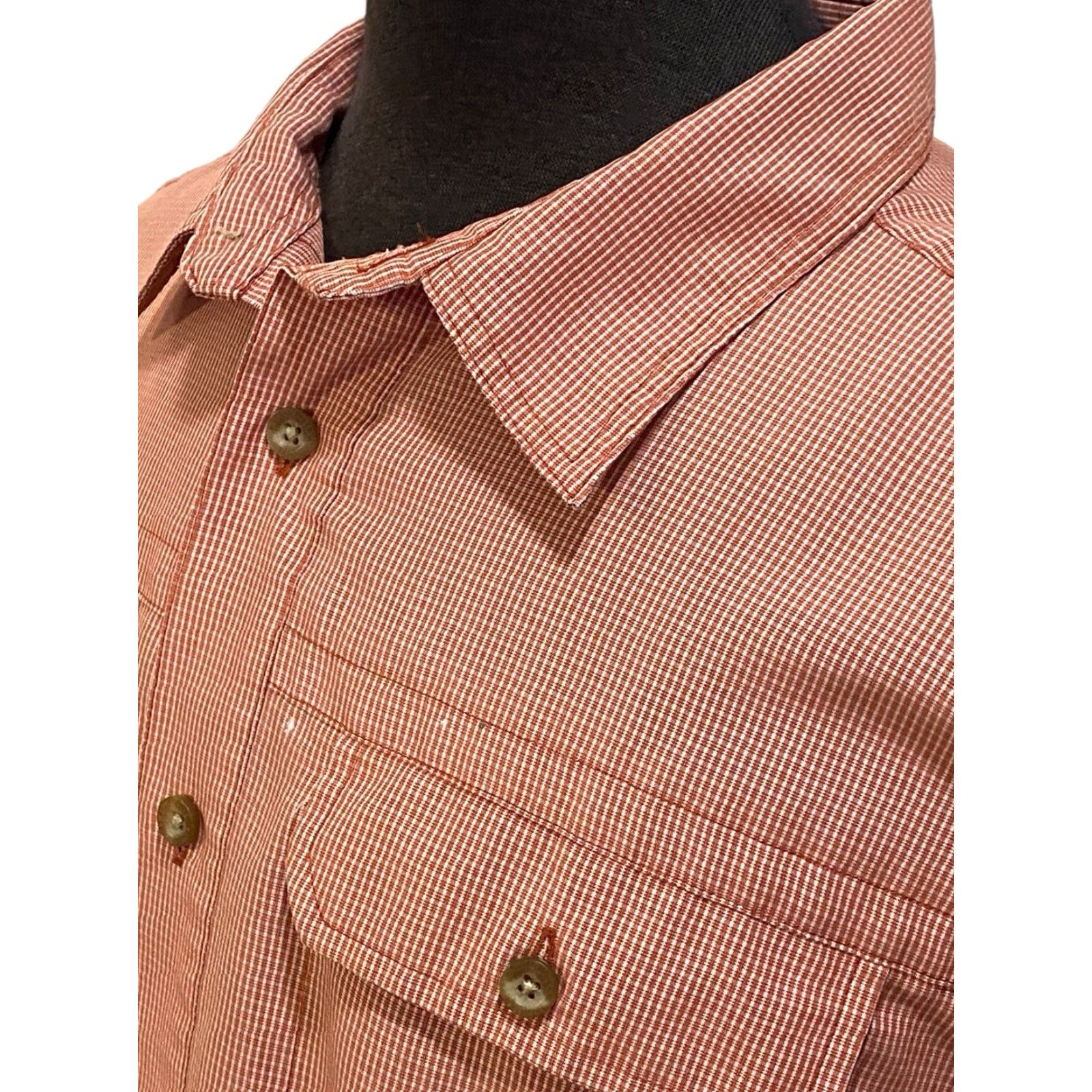 Eddie Bauer Eddie Bauer Mens Large Red White Plaid Performance Short Sleeve Pocket Shirt Size US L / EU 52-54 / 3 - 3 Thumbnail