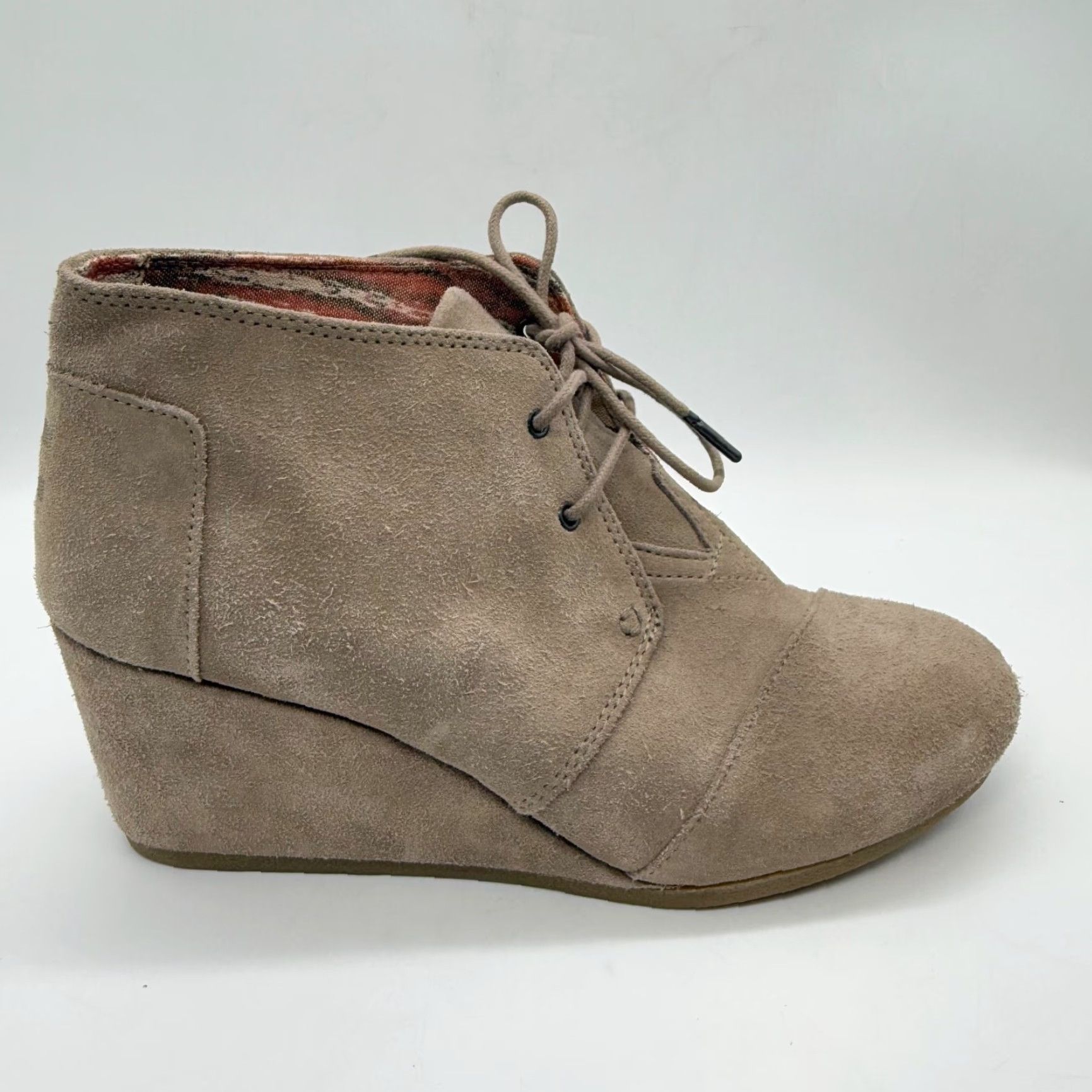 Toms TOMS Desert Bootie Womens Beige Suede Wedge Heel Ankle Boot Size 12 Lace Up Size US 12 / IT 42 - 6 Thumbnail