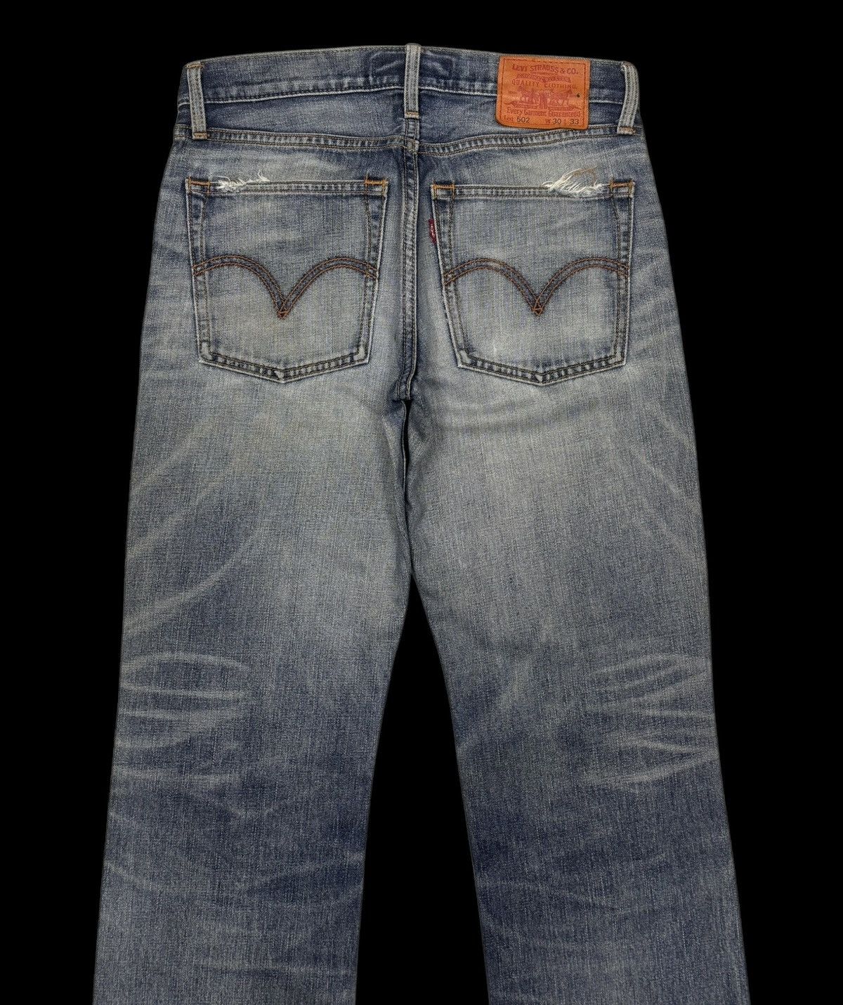 If Six Was Nine 💥RARE💥LEVIS 502 CLASSIC DISTRESSED DENIM JEANS Size US 31 - 6 Thumbnail