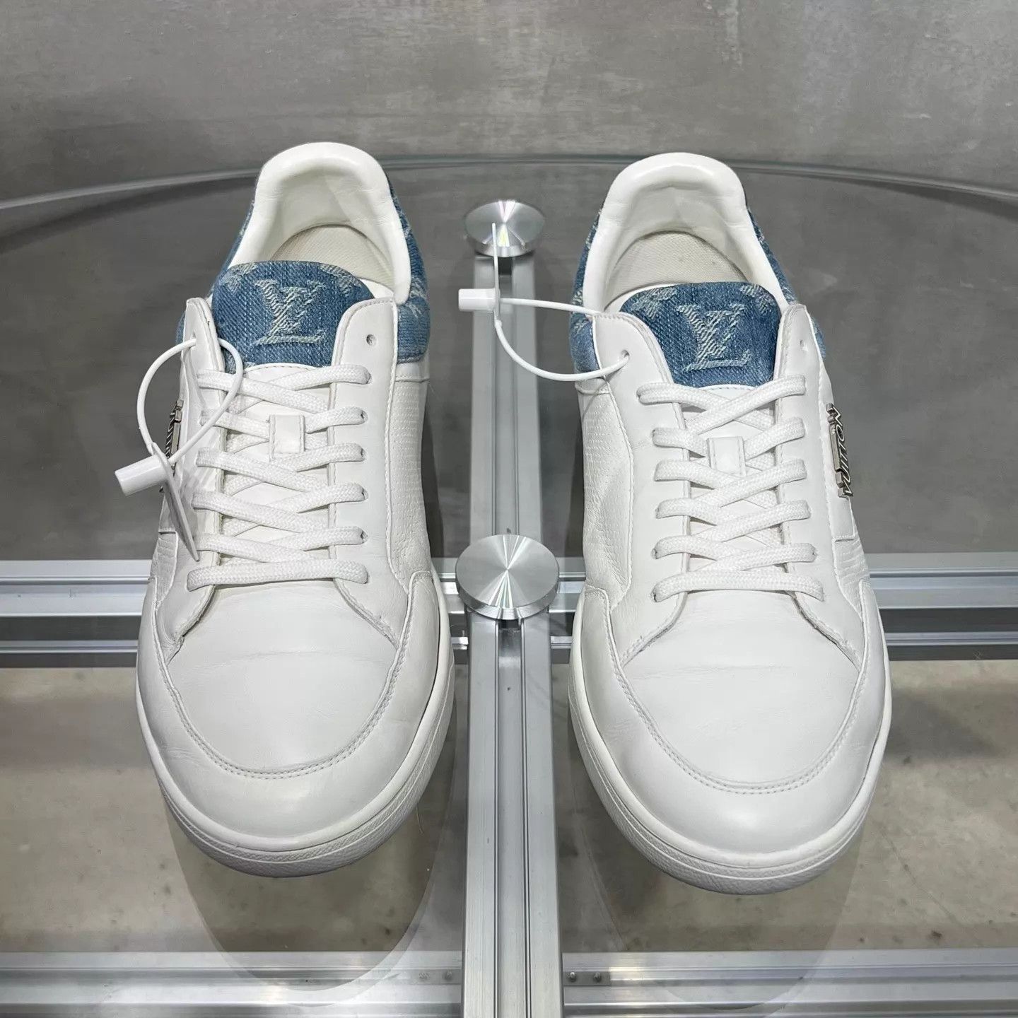 Louis Vuitton LV Monogram Low-Top Casual Sneaker UK8 Size US 9 / EU 42 - 1 Thumbnail