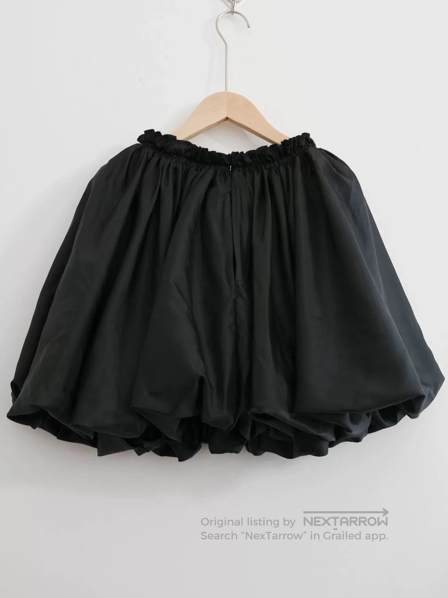 Comme des Garcons black puff sleeve floral top. Size M / US 6-8 / IT 42-44 - 2 Thumbnail