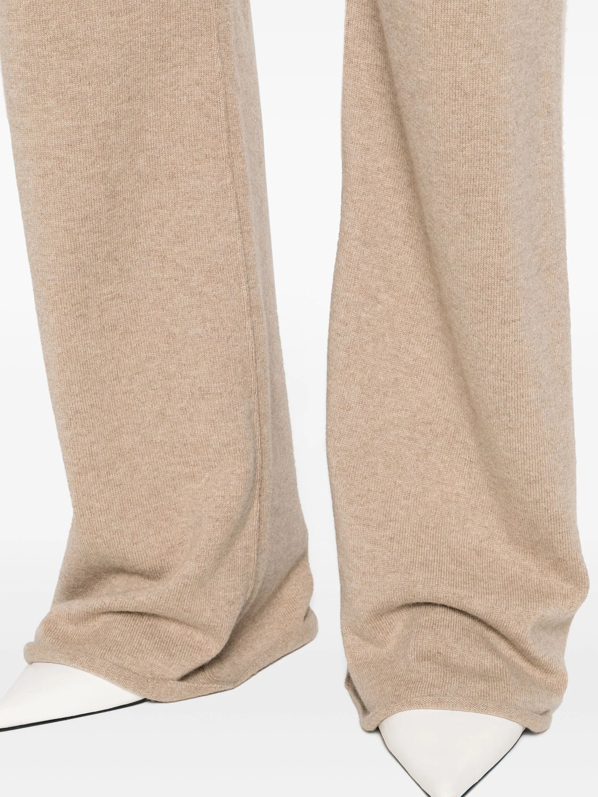 Maison Margiela o1y0625 Sweatpant in Sand Size 28" / US 6 / IT 42 - 3 Thumbnail