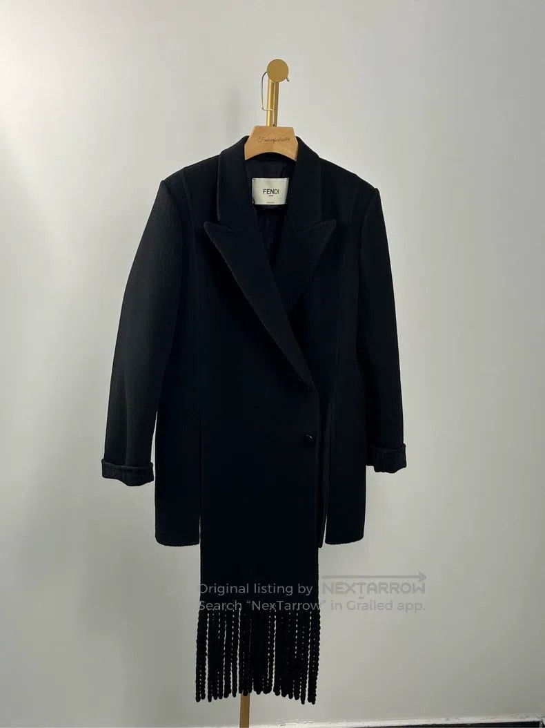 Fendi Fendi Black Knitted Fringe Wool Coat Size XS / US 0-2 / IT 36-38 - 1 Thumbnail
