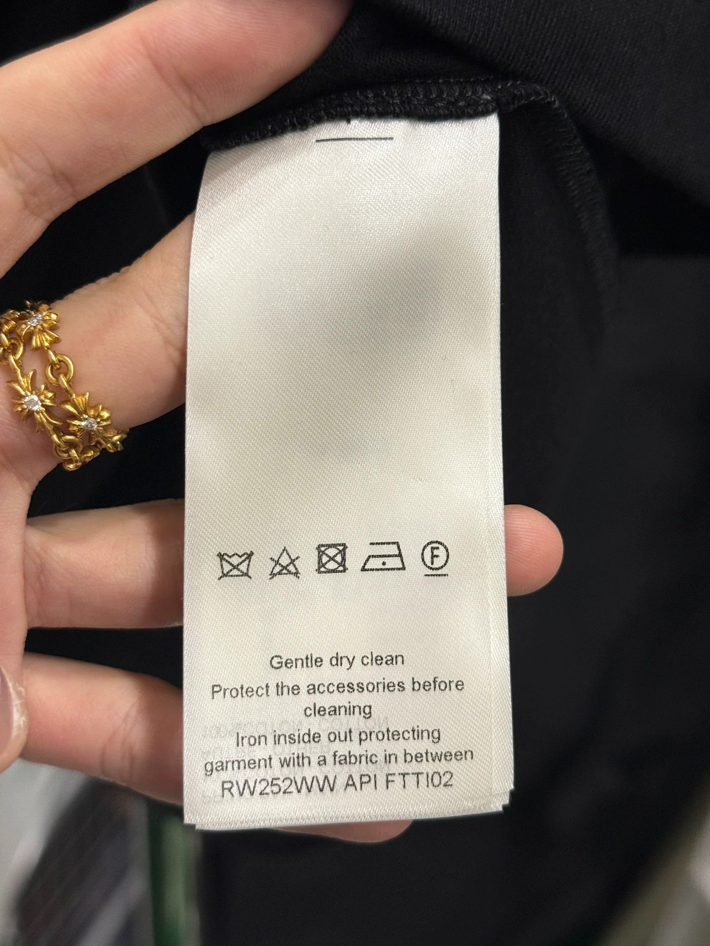 Louis Vuitton Louis Vuitton monogram logo pocket short-sleeved t-shirt Size M / US 6-8 / IT 42-44 - 6 Thumbnail
