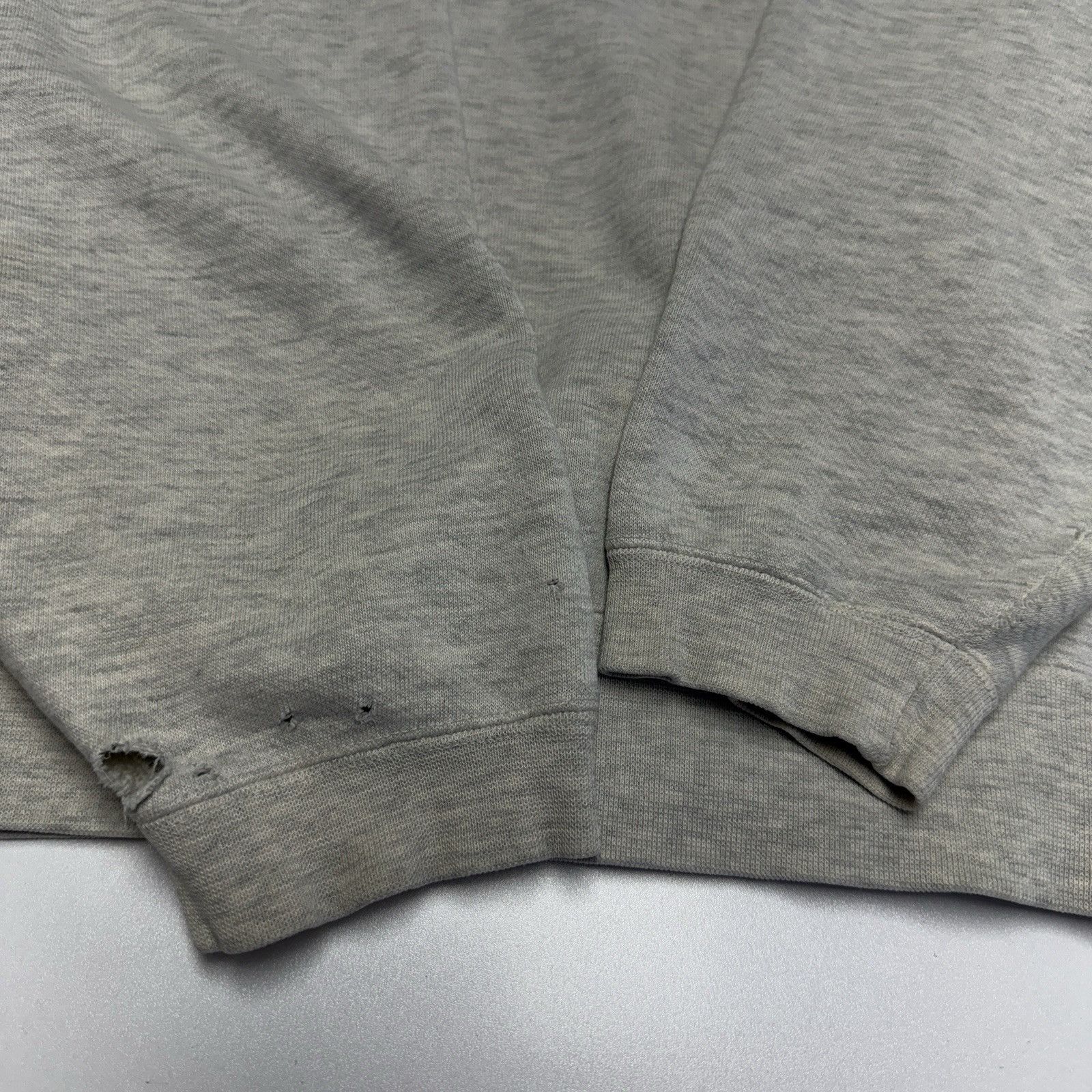 Vintage Vintage Iowa Galt Sand Crew Neck Sweatshirt Mens Large Gray Size US L / EU 52-54 / 3 - 4 Thumbnail