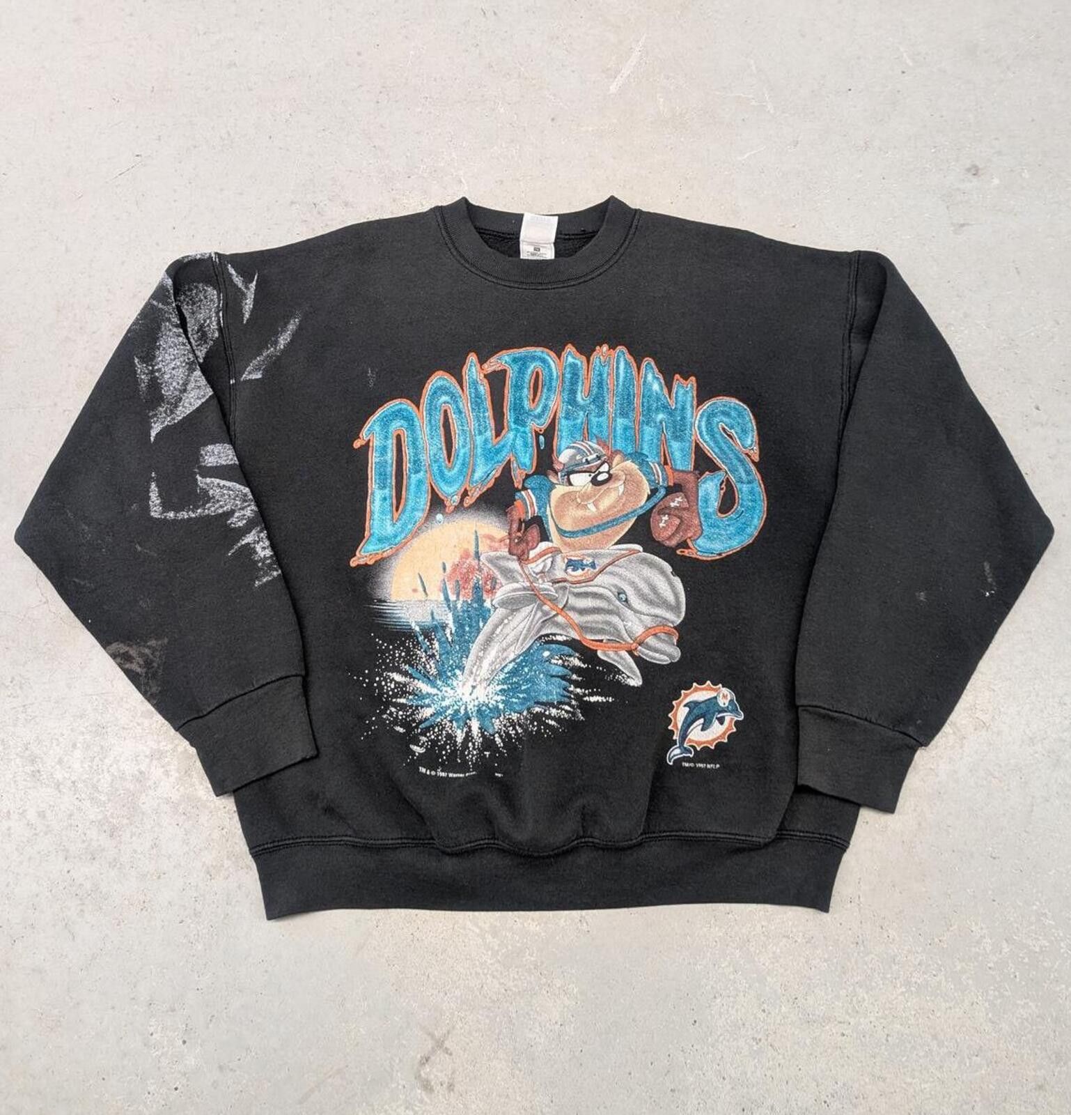 Fruit Of The Loom Vintage 90s NFL Miami Dolphins Taz Made in USA Sweater Size US XL / EU 56 / 4 - 1 Thumbnail