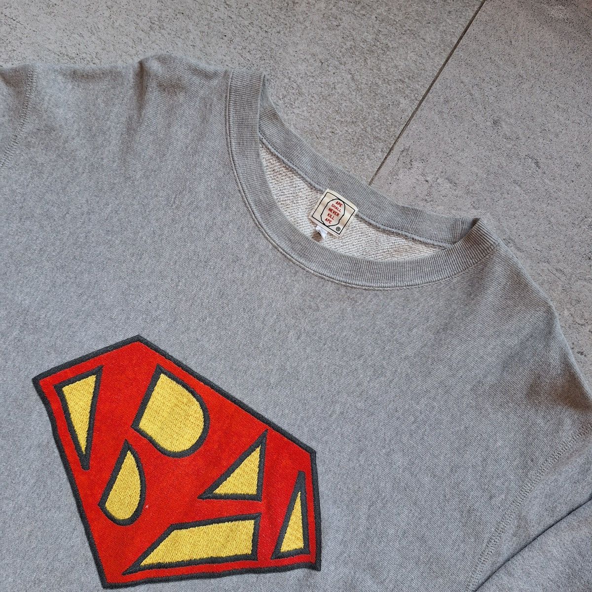 Bape A Bathing Ape BAPE Superman Embroidery Crewneck Sweatshirt Size US XL / EU 56 / 4 - 2 Thumbnail