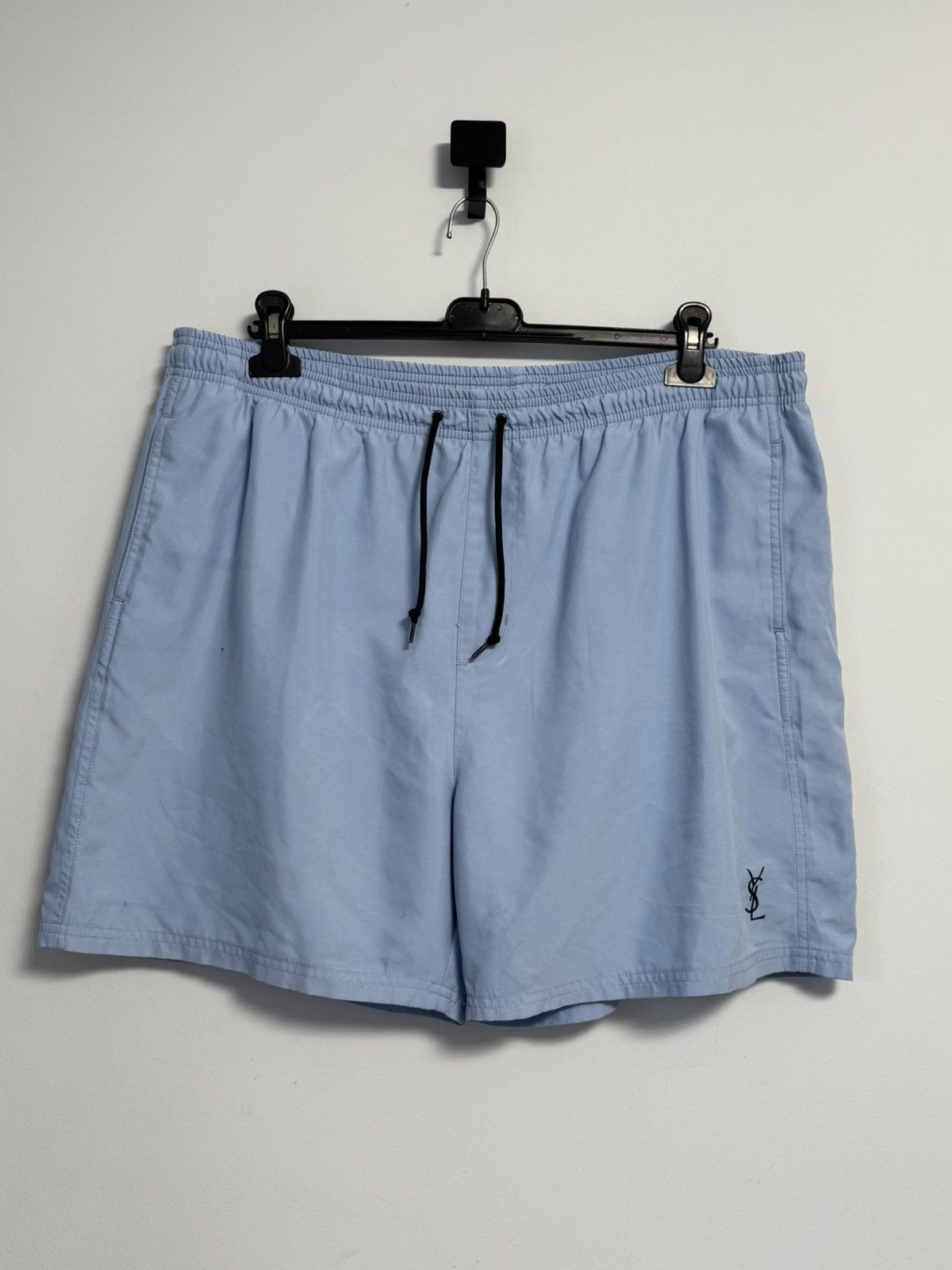 Yves Saint Laurent Yves Saint Laurent Shorts Size US 36 / EU 52 - 1 Thumbnail