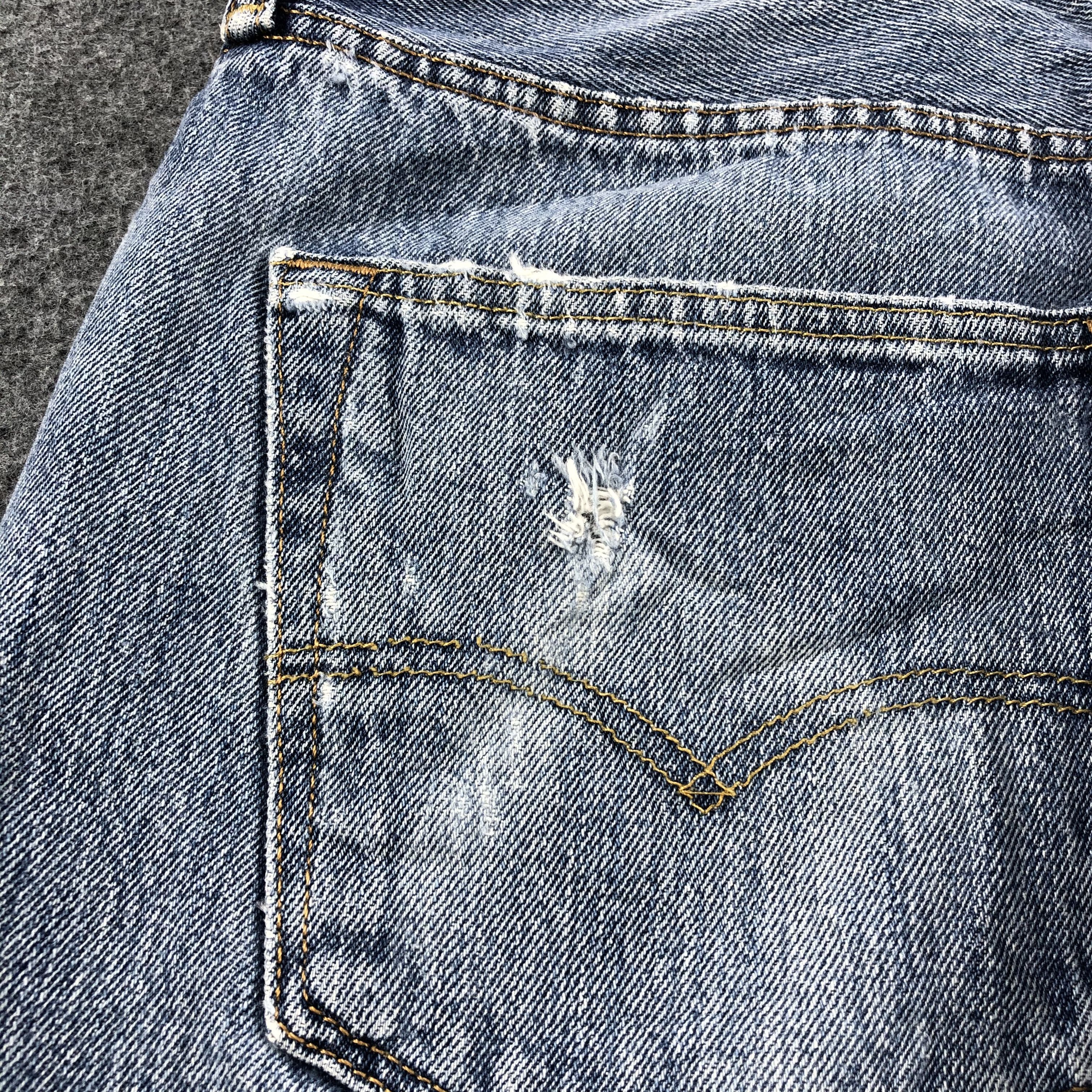Levi's × Vintage Vintage Distress Levis 501 Jeans-JM1121 Size US 37 - 8 Thumbnail