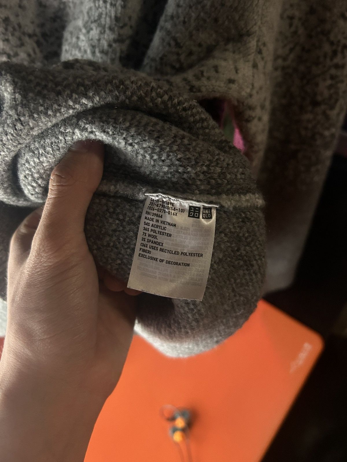 JW Anderson × Uniqlo Jw Anderson x Uniqlo grey gradient knit sweater Size S Size US S / EU 44-46 / 1 - 4 Thumbnail
