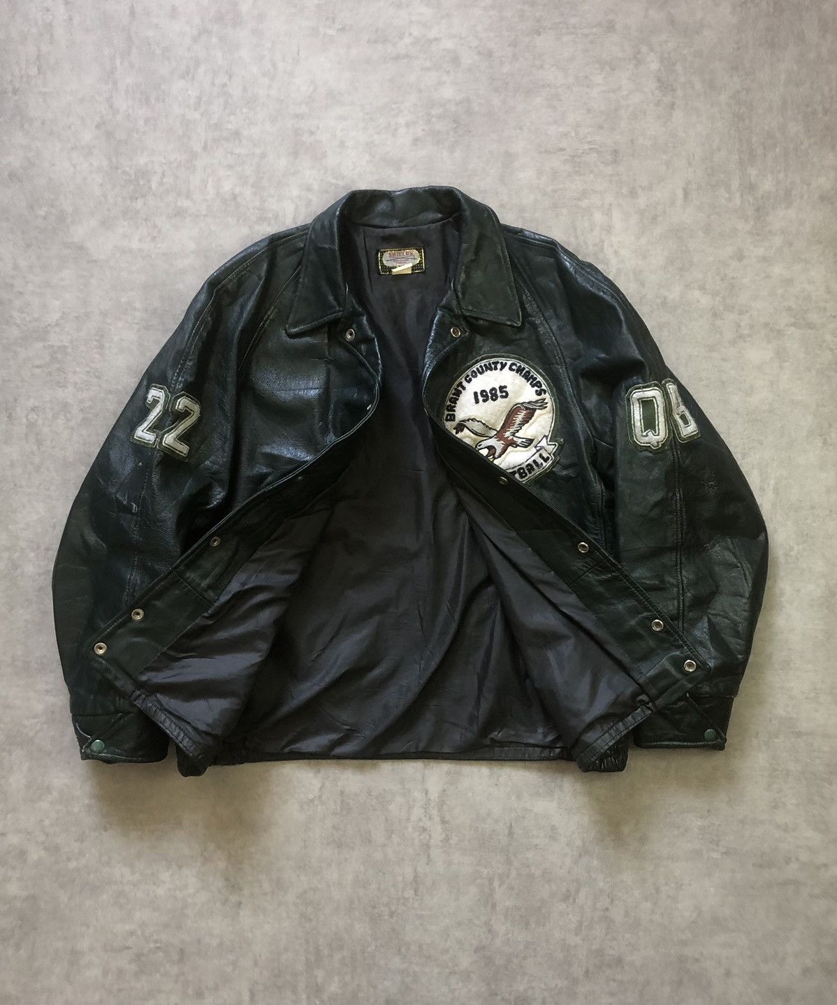 Genuine Leather × Vintage Vintage 80s St. John’s QB Leather Varsity Jacket Size US L / EU 52-54 / 3 - 3 Thumbnail