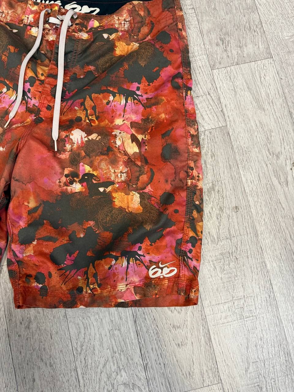 Nike Nike 6.0 vintage streetwear crazy shorts Size US 34 / EU 50 - 2 Thumbnail