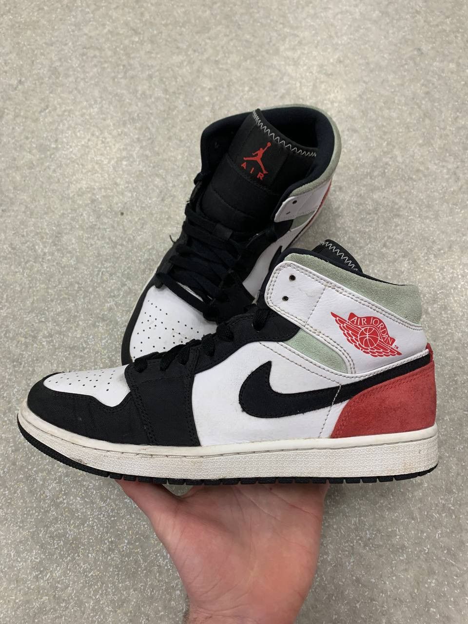 image of Jordan Nike Air Jordan 1 Mid Se Union Black Toe Shoes, Men's (Size 9.5)