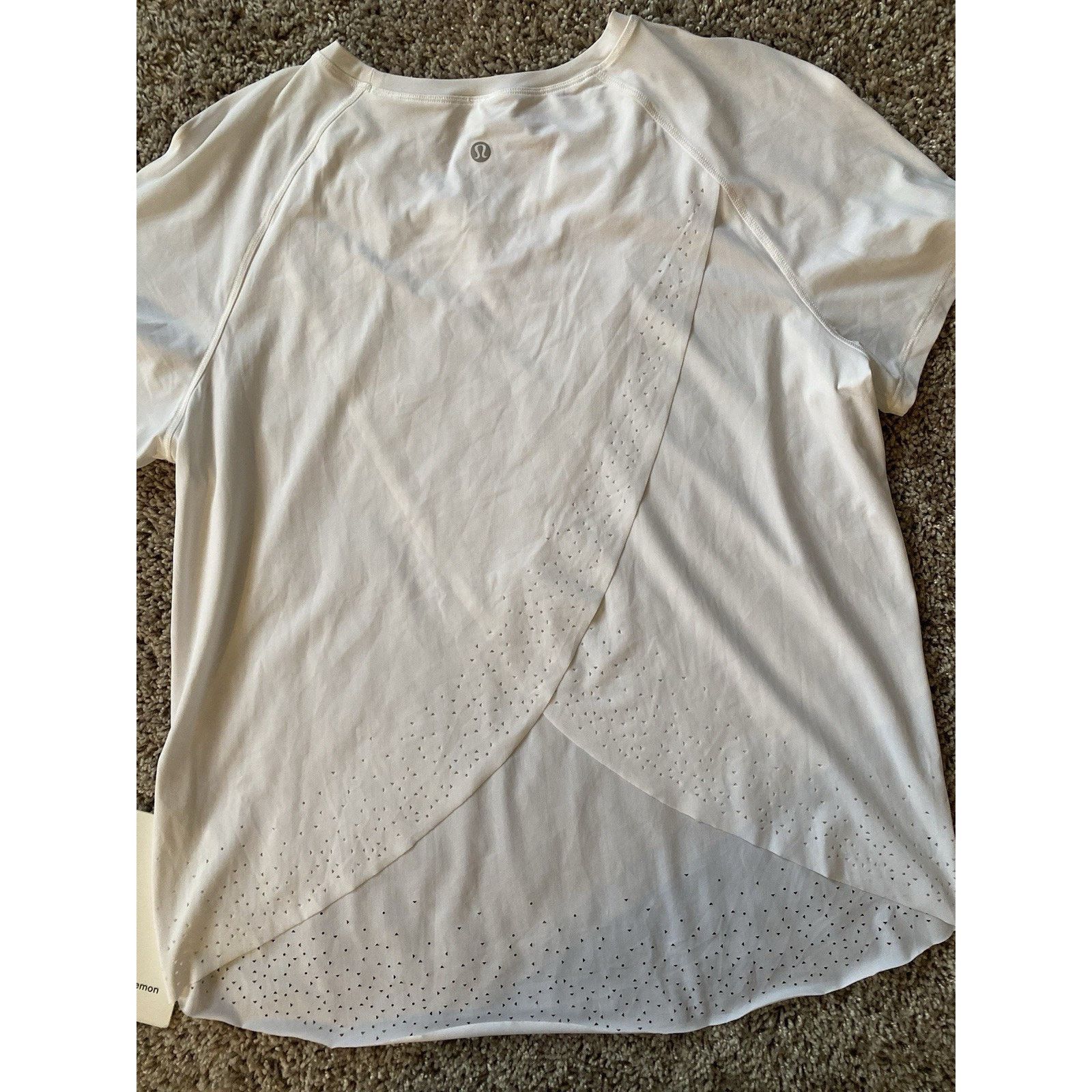 Lululemon lululemon cover Tee white sz M Size M / US 6-8 / IT 42-44 - 4 Thumbnail