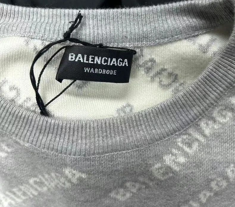 Balenciaga Balenciaga Gray Logo Knit Sweater. Size US XS / EU 42 / 0 - 3 Thumbnail
