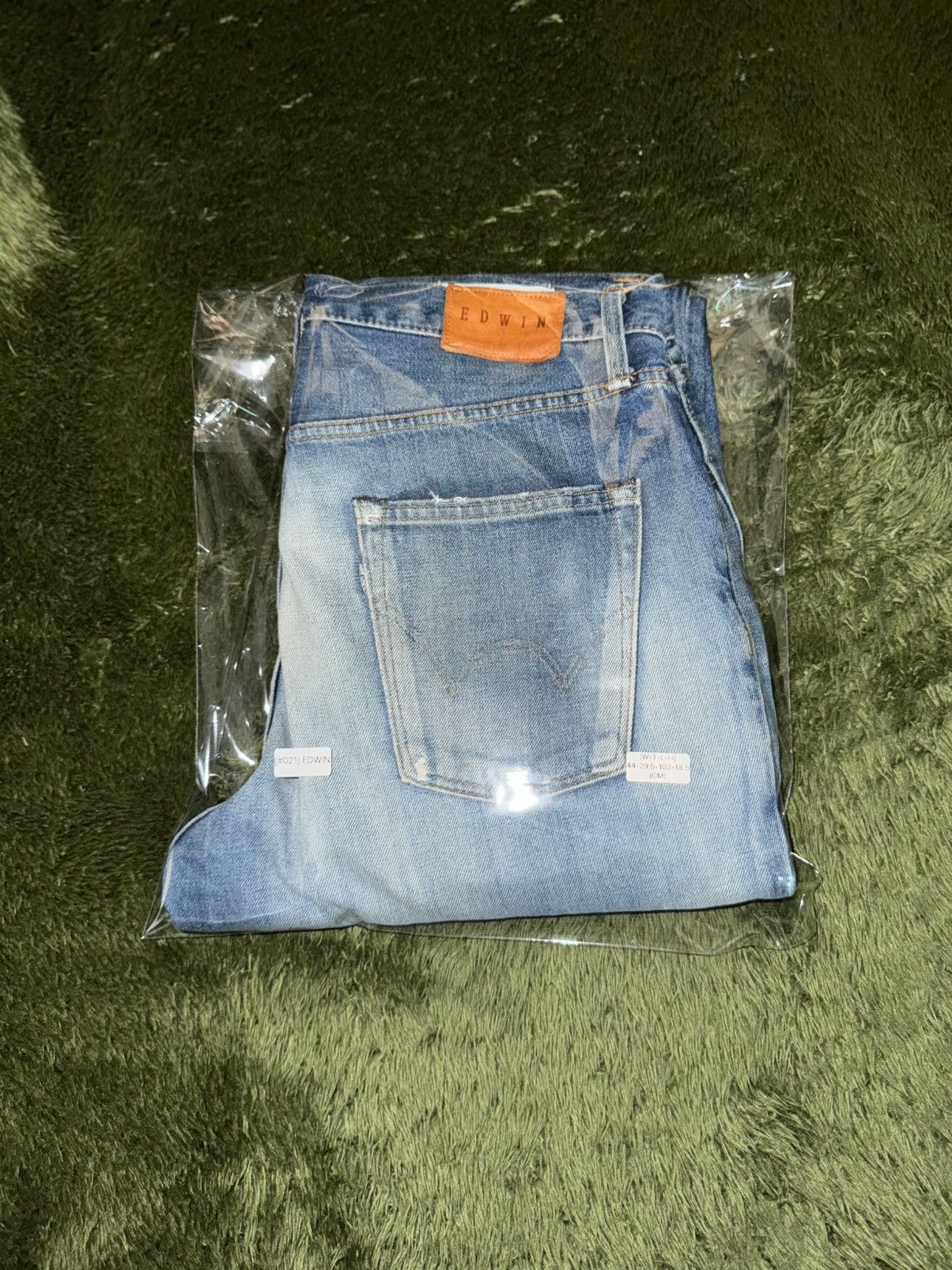 Edwin [33] EDWIN 503 Vintage Washed Denim Pants Made in Japan Size US 33 - 14 Thumbnail