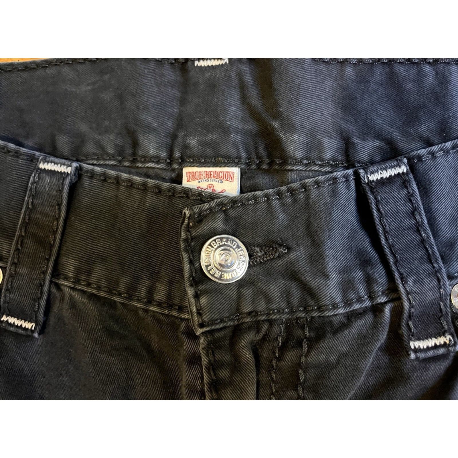True Religion VINTAGE True Religion Jeans Big T Straight Flap Black 36 Men’s 36 Inseam 32 Denim Logo 5-Pocket USA Hipster Retro 90s Mens Size US 36 / EU 52 - 4 Thumbnail