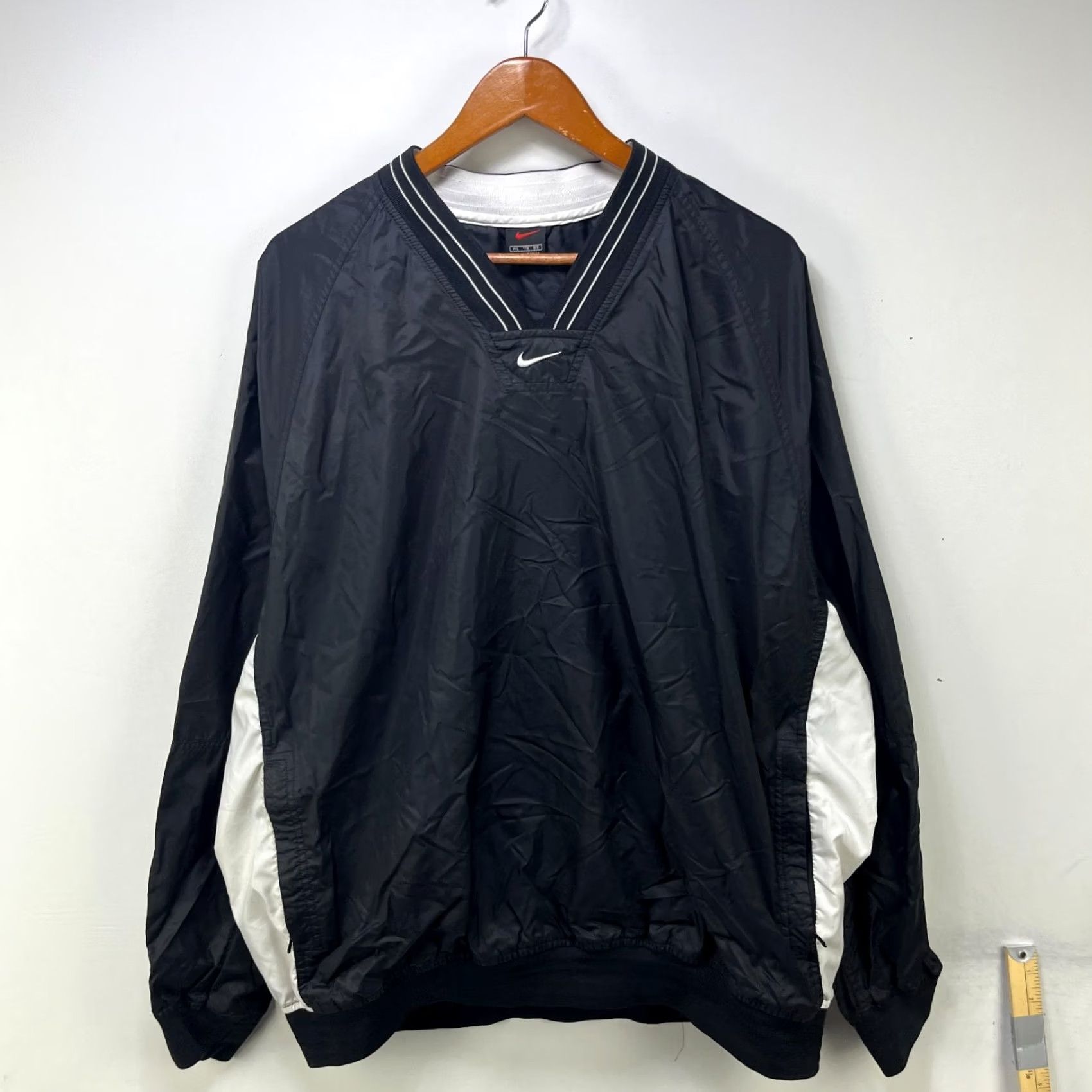 Nike VINTAGE Nike 2XL Mid Swoosh Pullover Windbreaker Jacket Mens Black 90s Nike Air Hooded Reversible Softshell Size US XXL / EU 58 / 5 - 2 Thumbnail