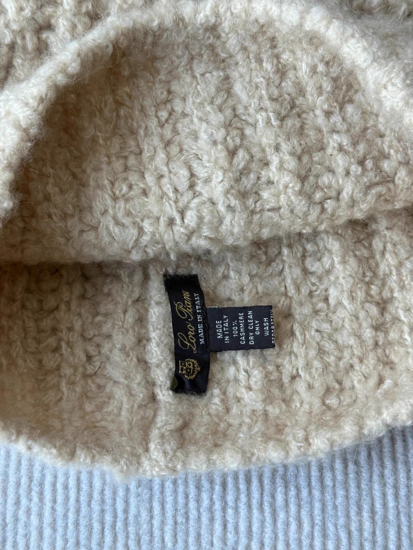 Loro Piana LP Oatmeal 100% Cashmere Beanie Worn Once Size ONE SIZE - 3 Thumbnail