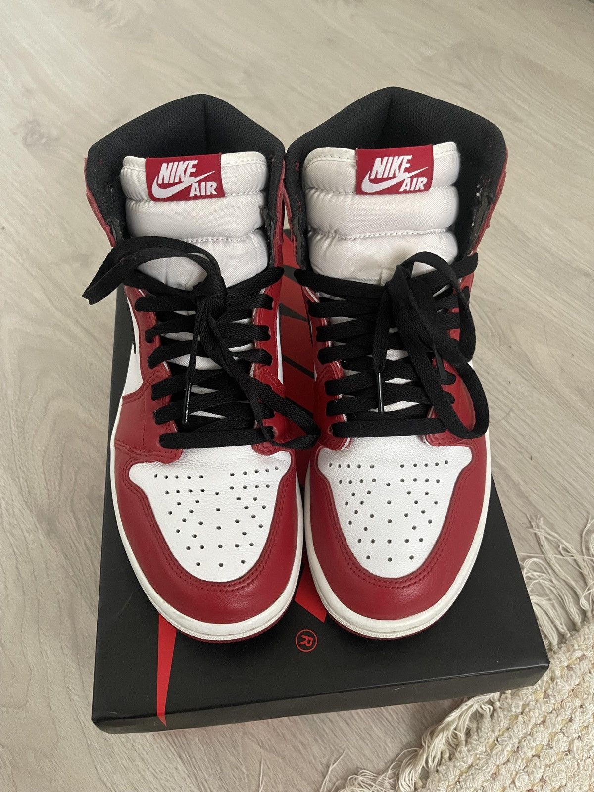 Jordan Brand × Nike Jordan 1 Chicago “2015 Size US 8 / EU 41 - 3 Thumbnail