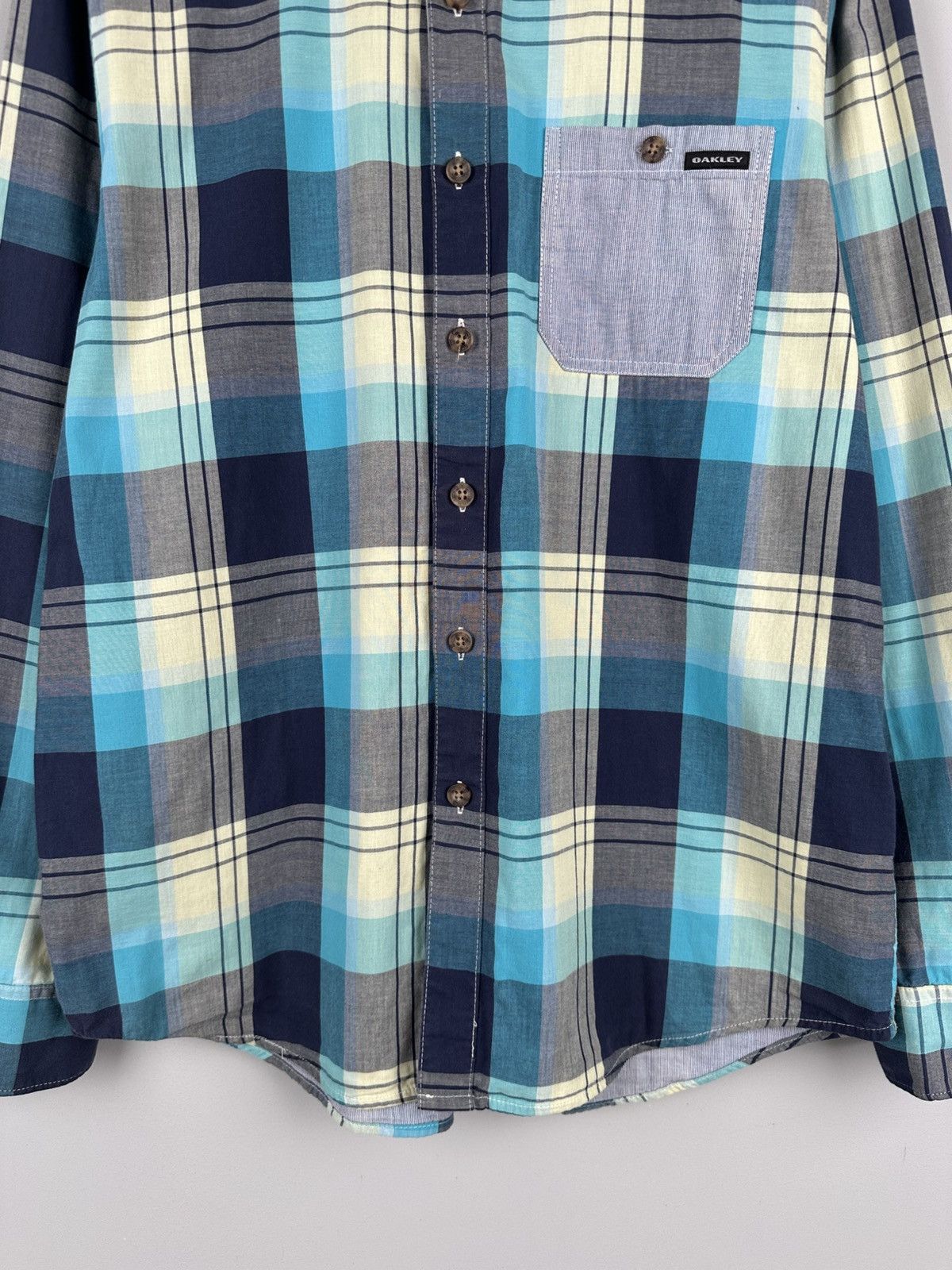 Oakley Oakley Shirt Check Print Button Up Size US M / EU 48-50 / 2 - 3 Thumbnail